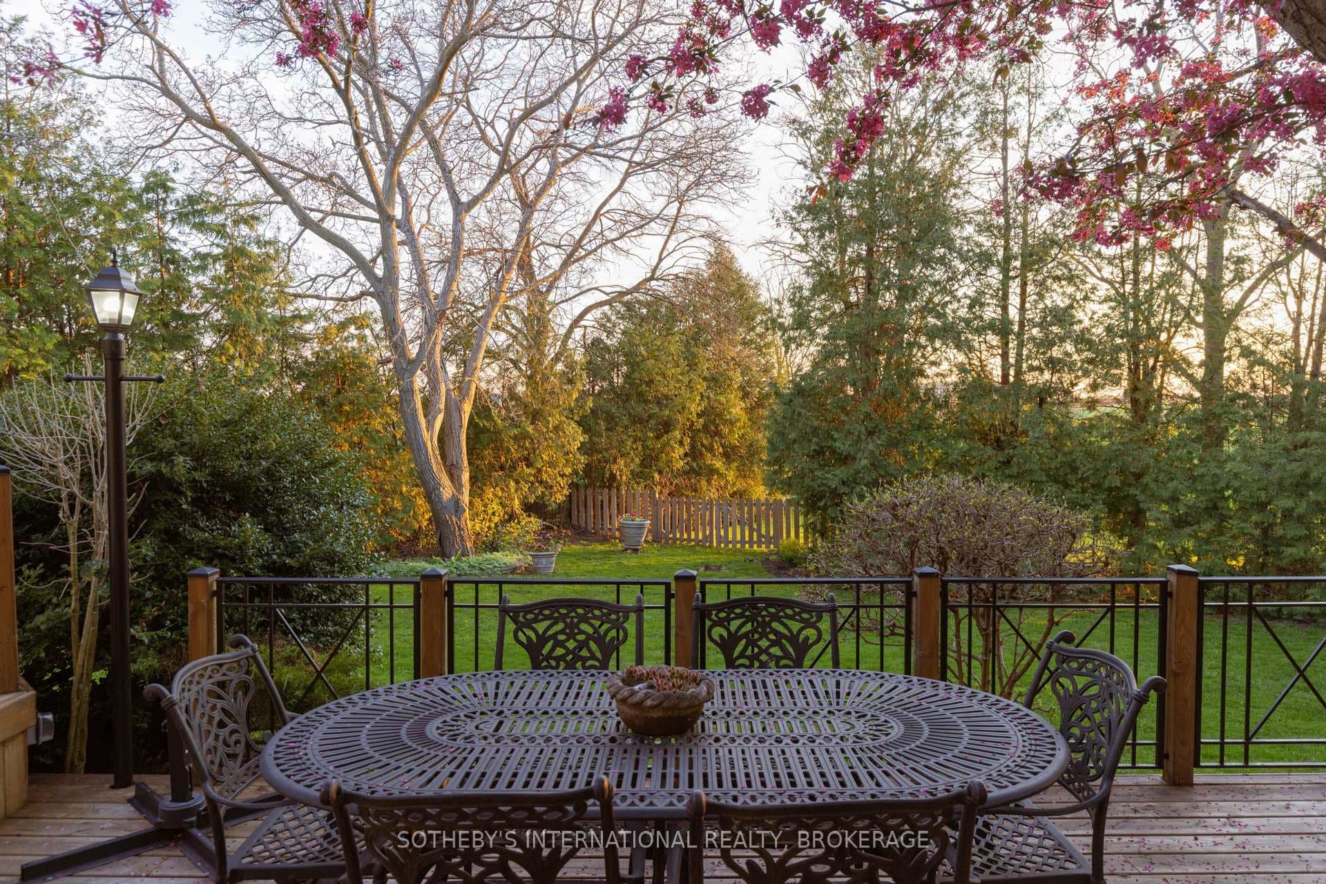 15906 Niagara Parkway photo 37