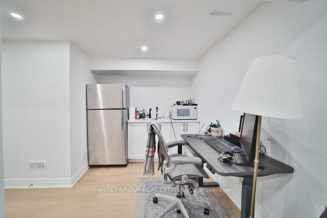 2378 Dalebrook Drive photo 30