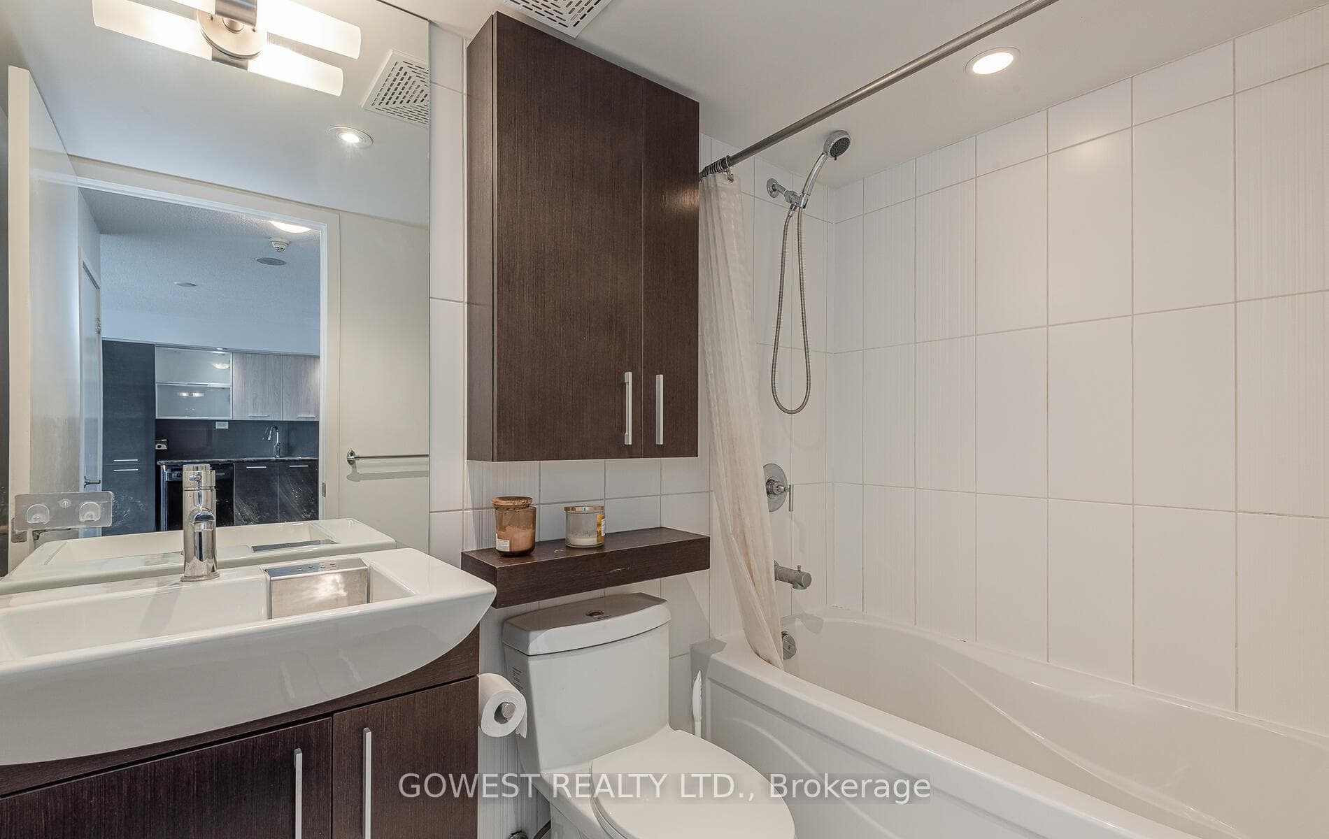 8 TELEGRAM Mews Unit 1810 photo 19