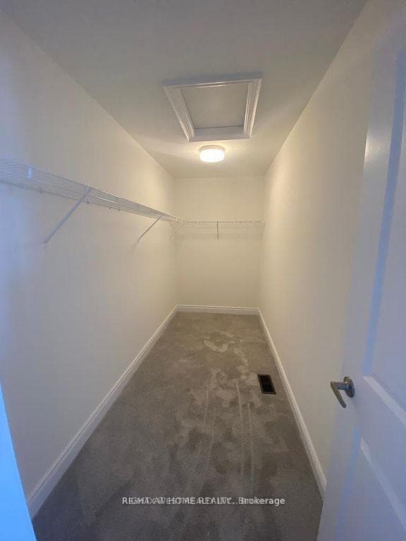 1362 Blackmore Street photo 19