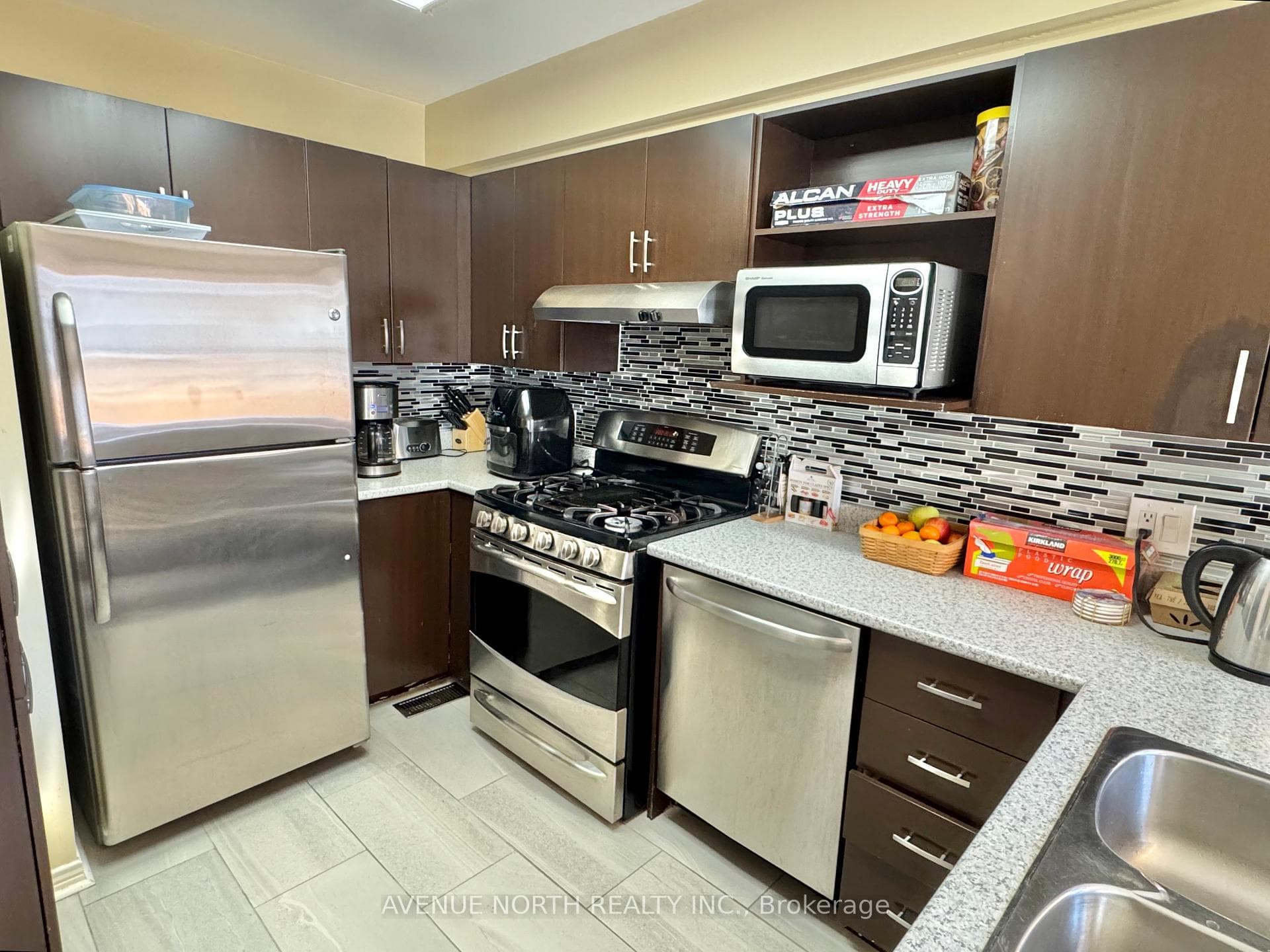 38 Bridgestone Drive photo 12