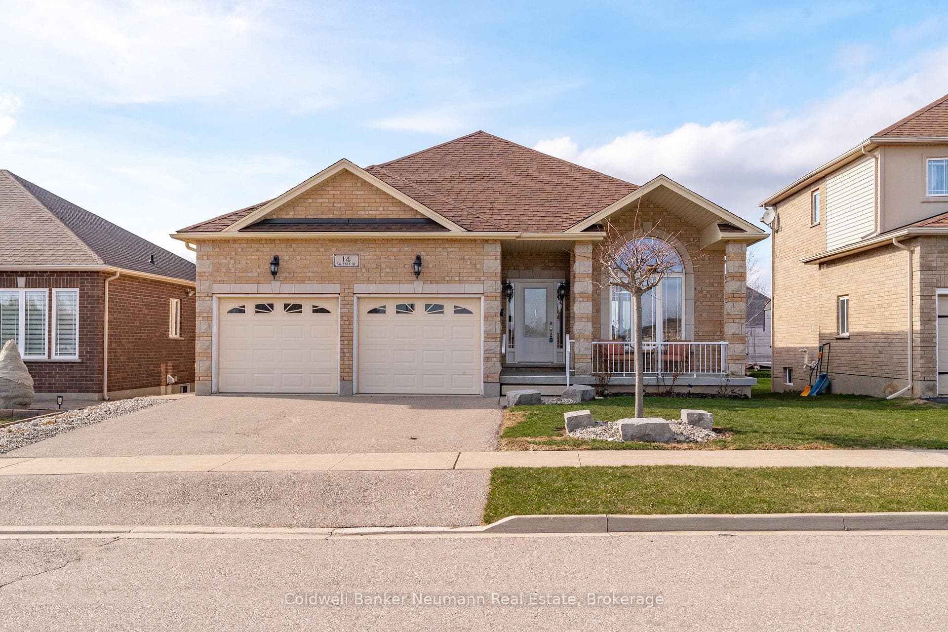 14 Sweeney Drive photo 1