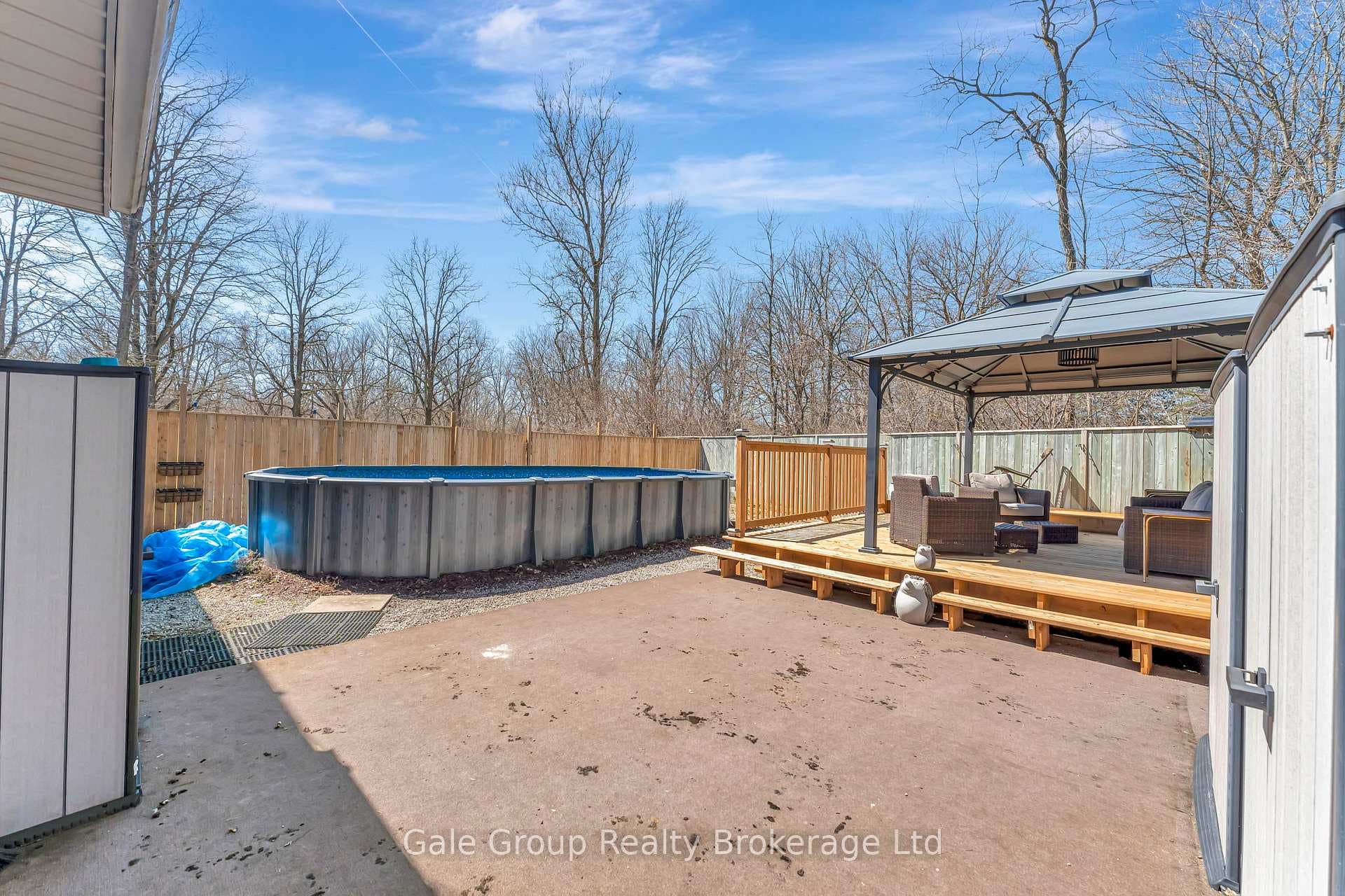 391 Tecumseh Street photo 44
