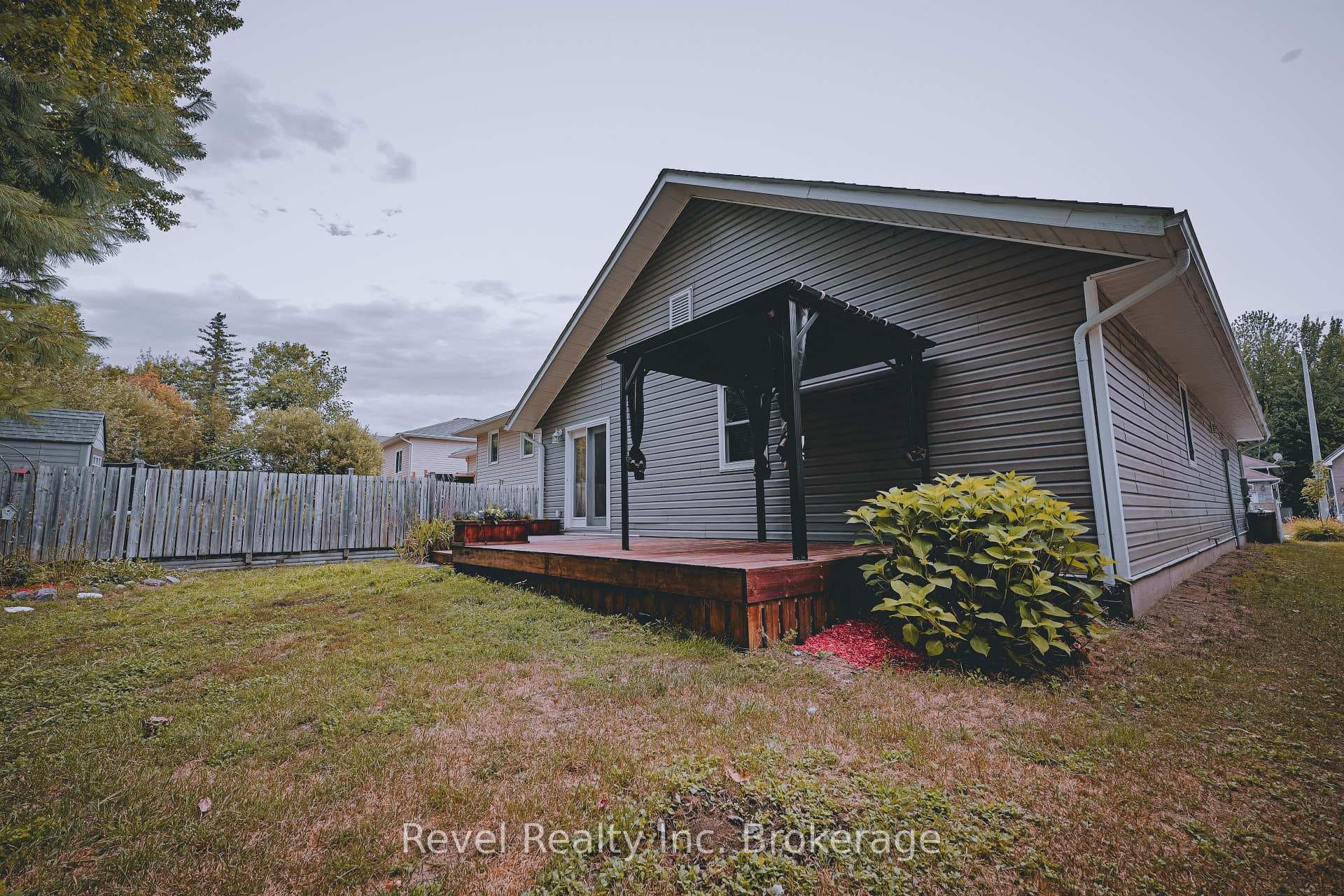 256 Thelma Avenue photo 29