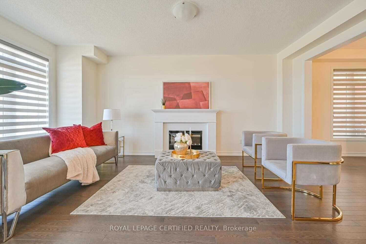 13 Eberly Woods Drive photo 3