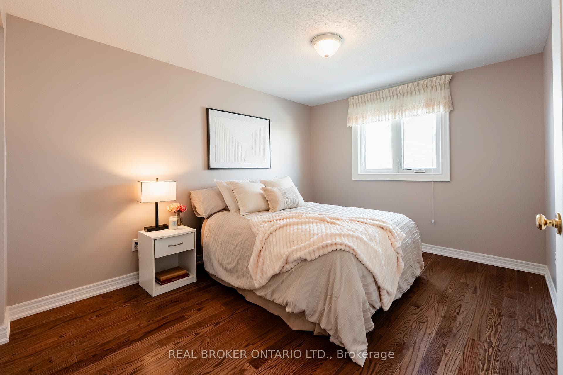 7 Appleton Drive photo 31