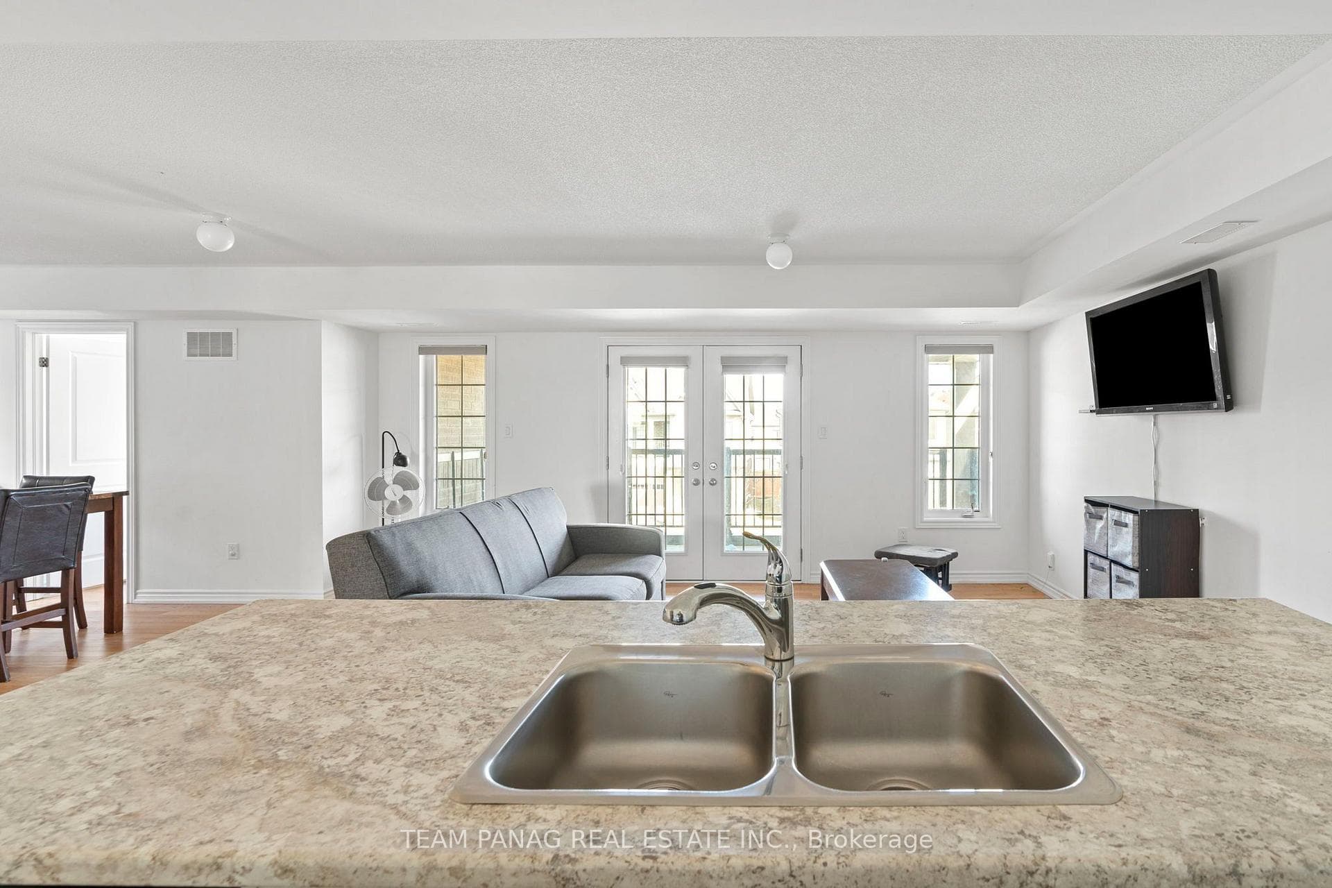 15 Valleybrook Road photo 20