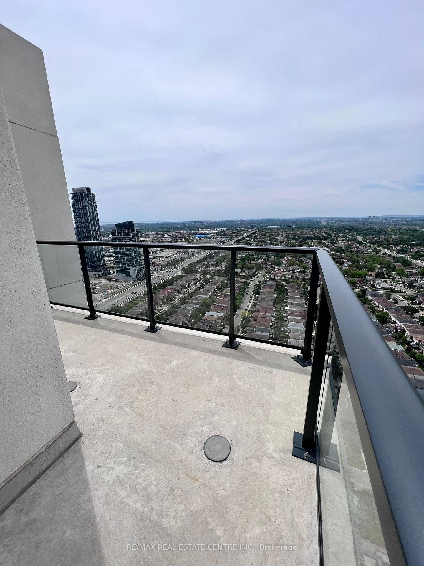 4055 Parkside Village Drive Unit Ph 1 photo 12