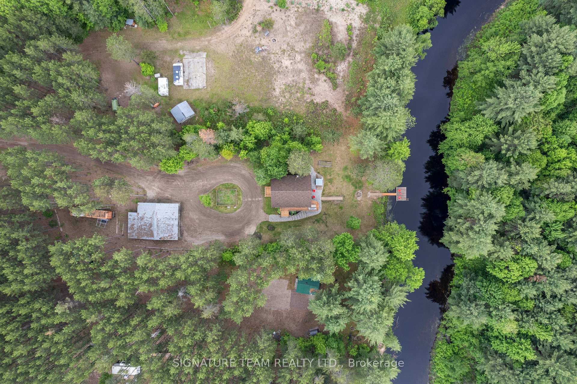 65b Recoskie Lane photo 45
