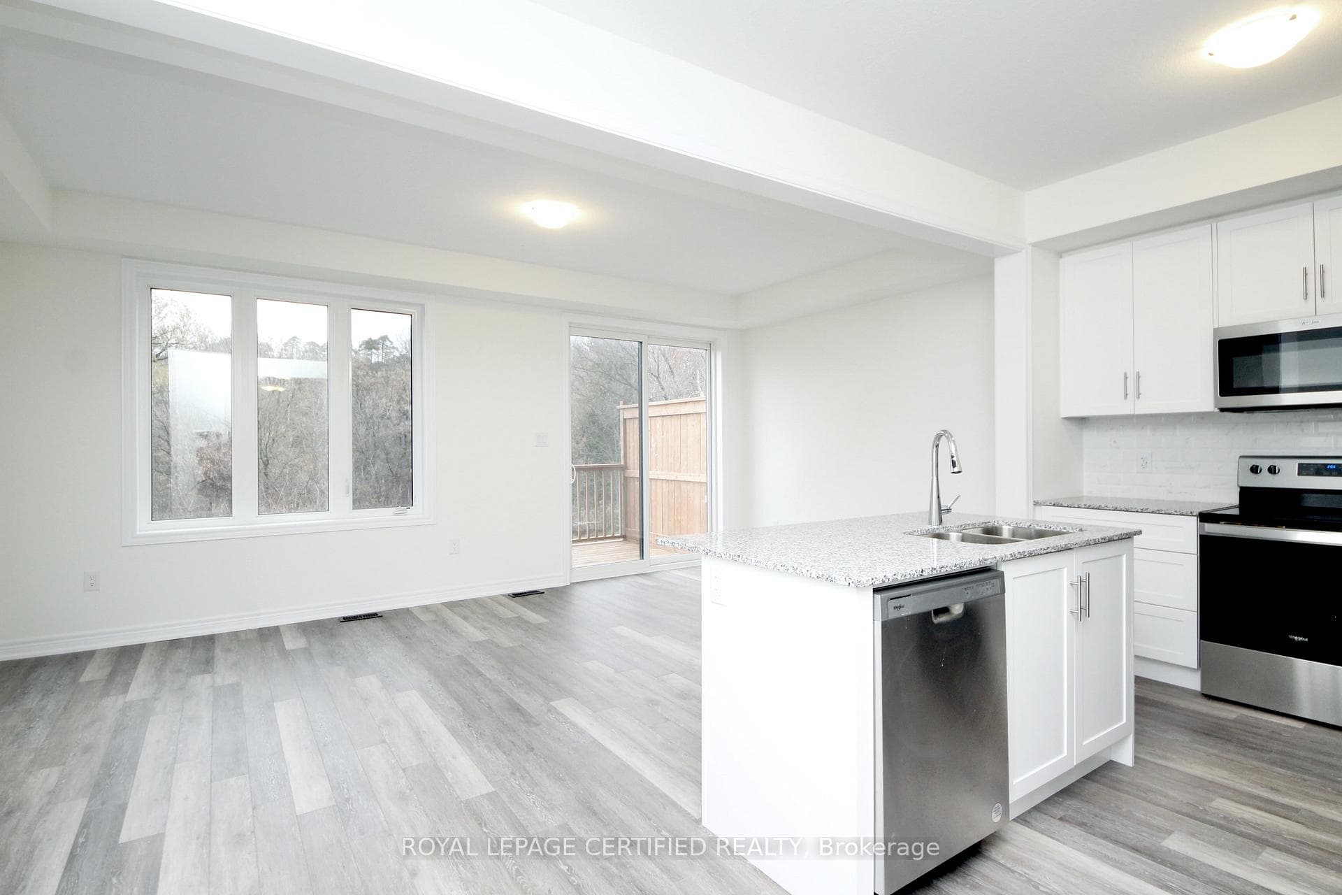 10 BIRMINGHAM Drive Unit 49 photo 14