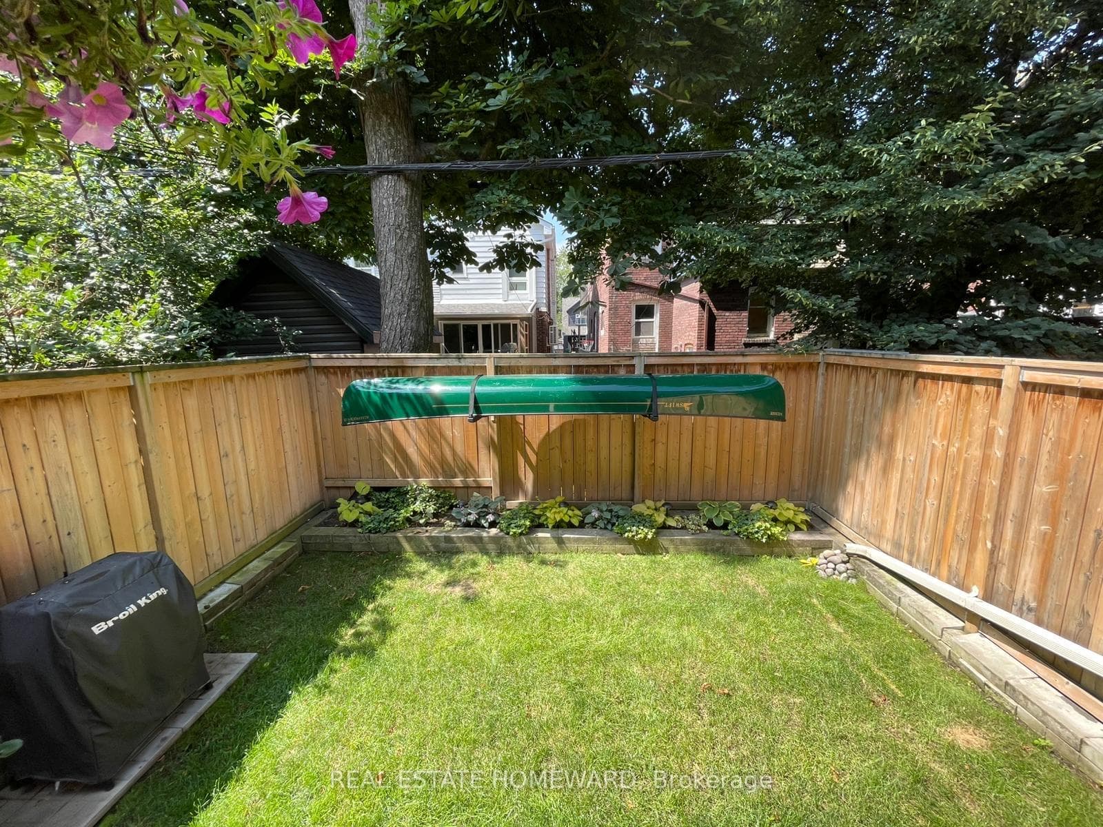 34 Ashdale Avenue photo 35