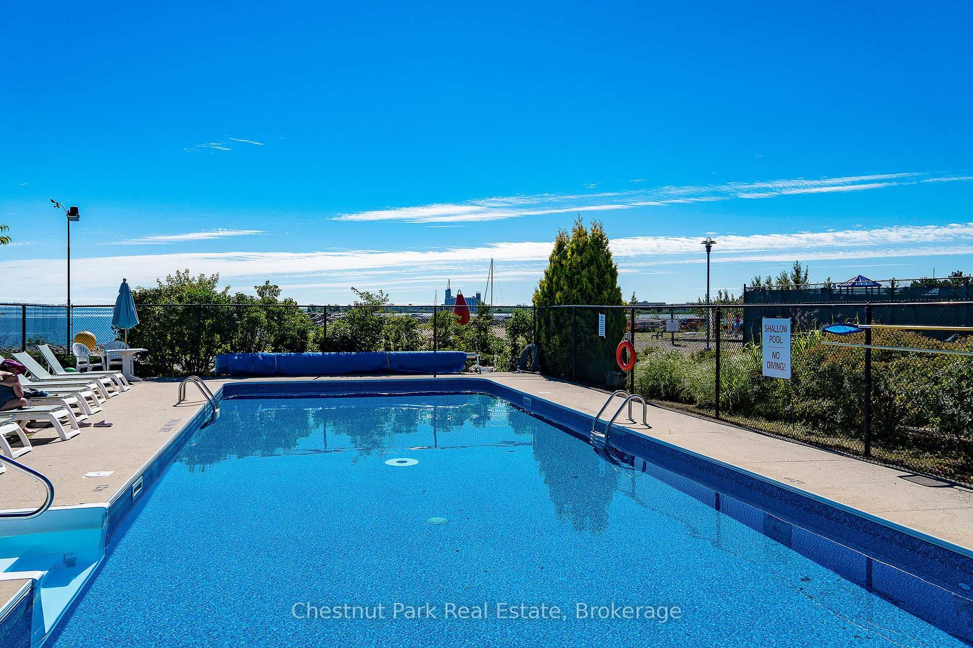 Lighthouse Point Yacht club pool