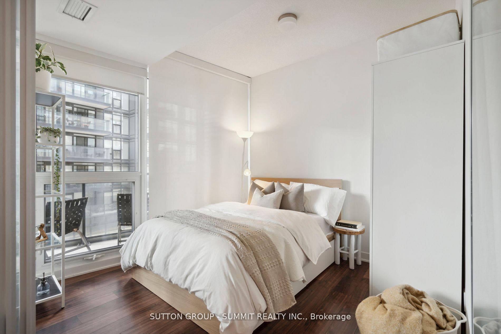 90 Queens Wharf Road Unit 306 photo 22