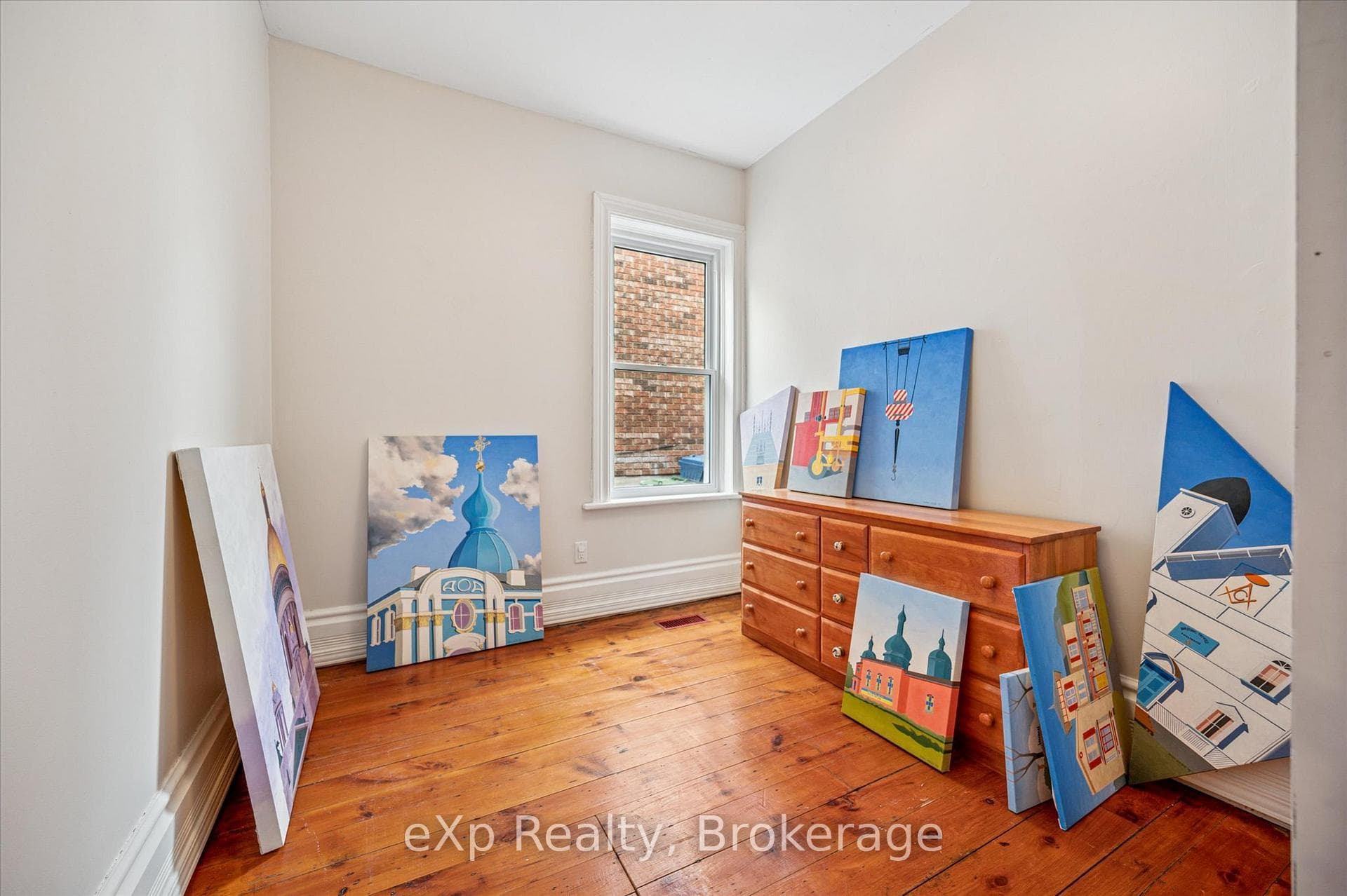 66 Manitoba Street photo 21