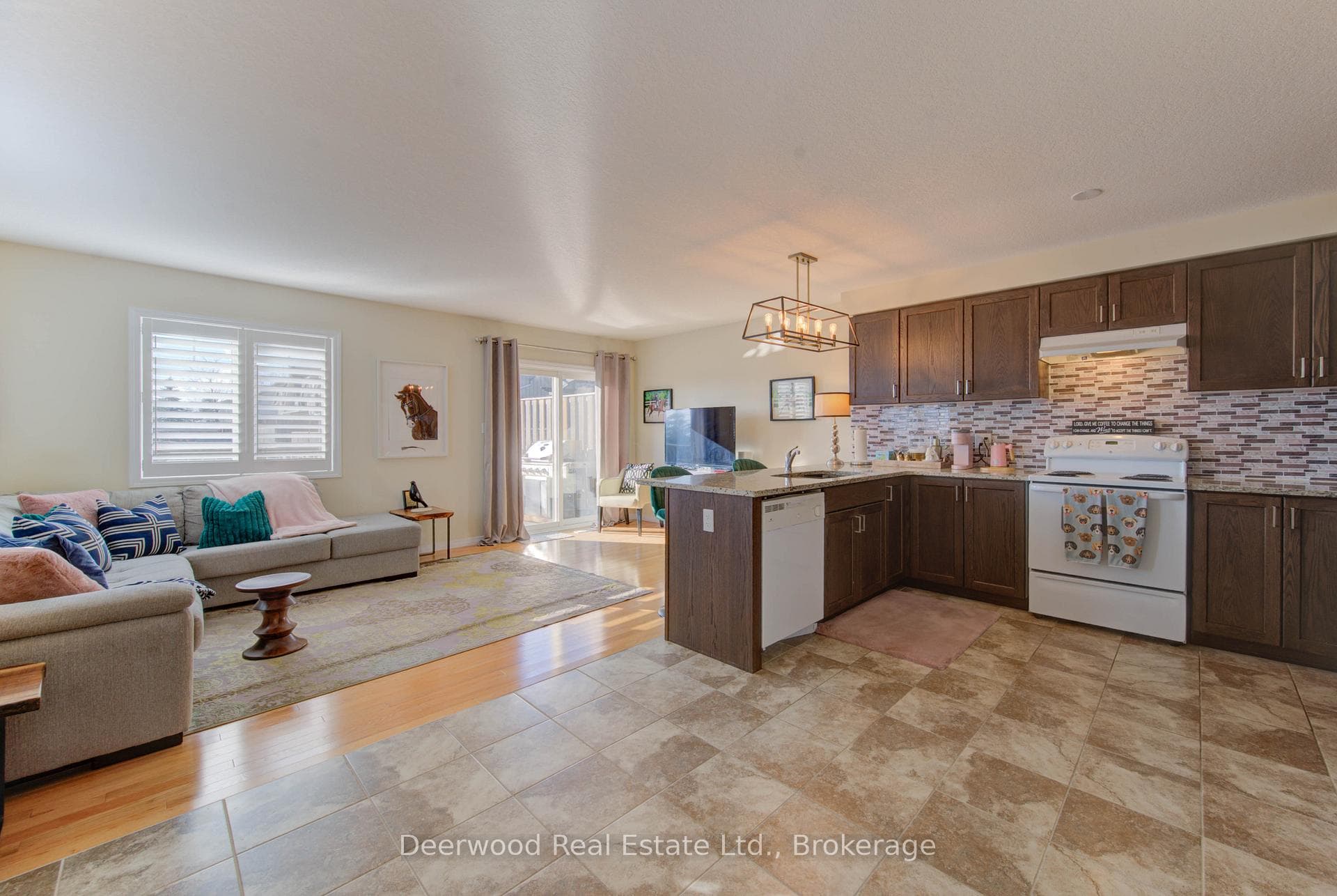 3 Nyles Drive photo 16