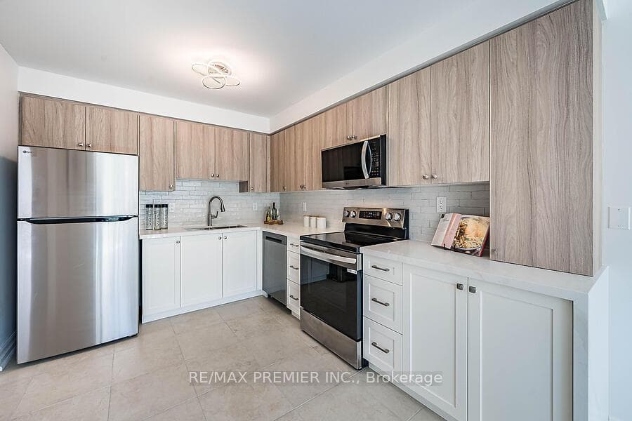 14 Opera Place photo 7
