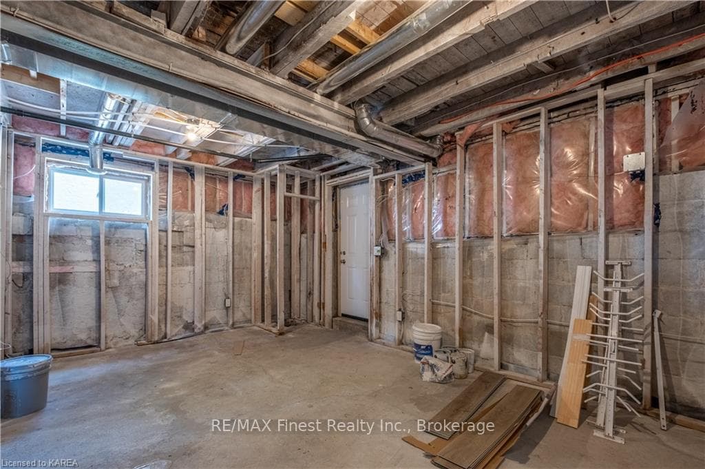 210 CONCESSION Street photo 43