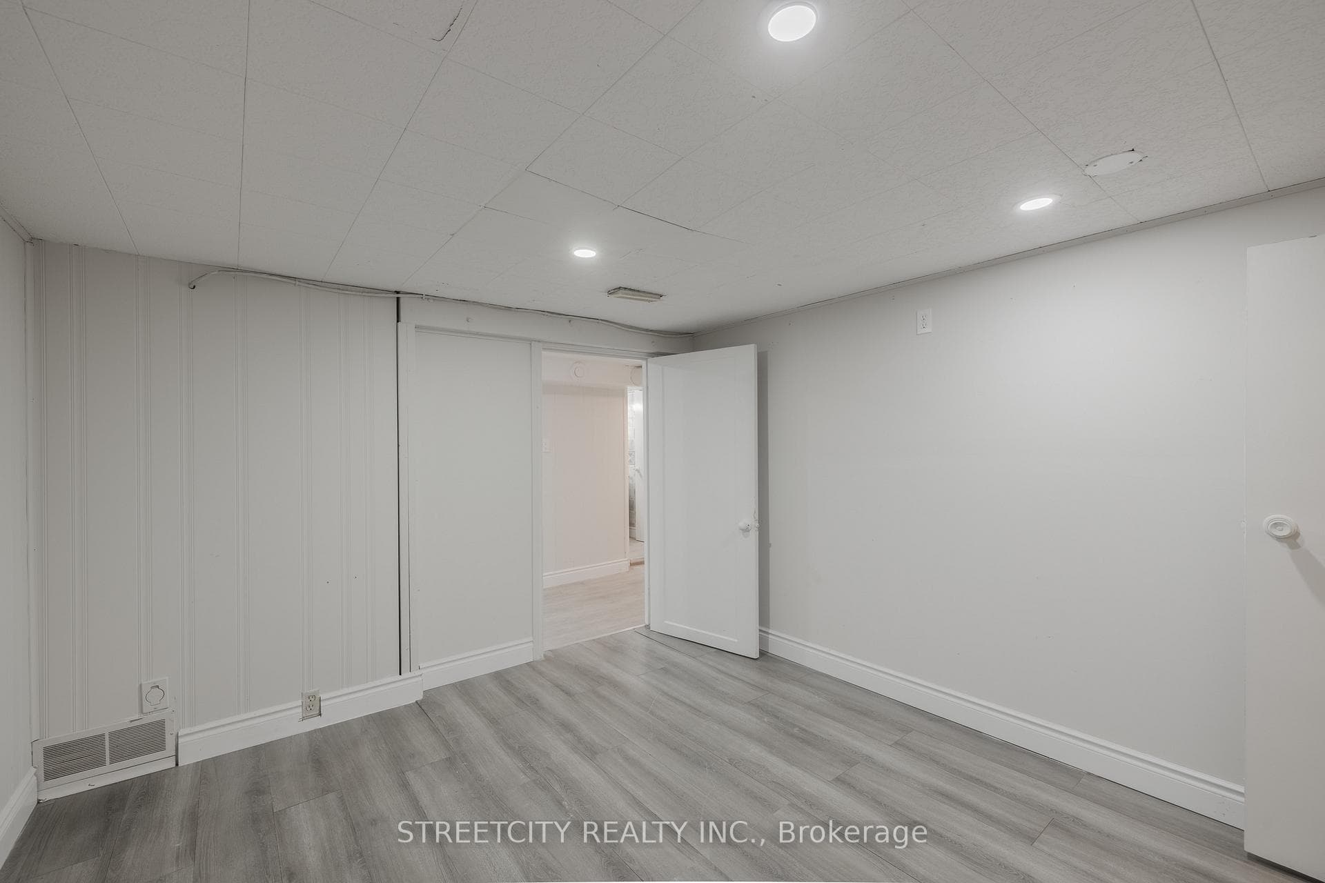 1264 Addison Drive photo 28