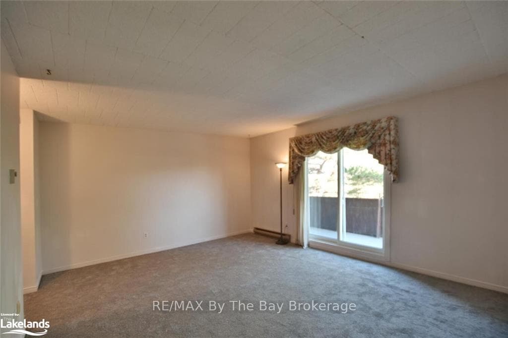 184 EIGHTH Street Unit 409 photo 8