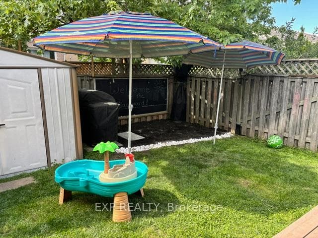 5129 Lampman Avenue photo 45