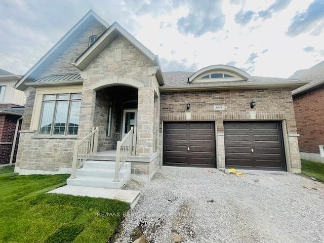 3076 Orion Boulevard photo 3