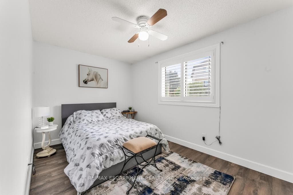 650 Acadia Drive photo 16