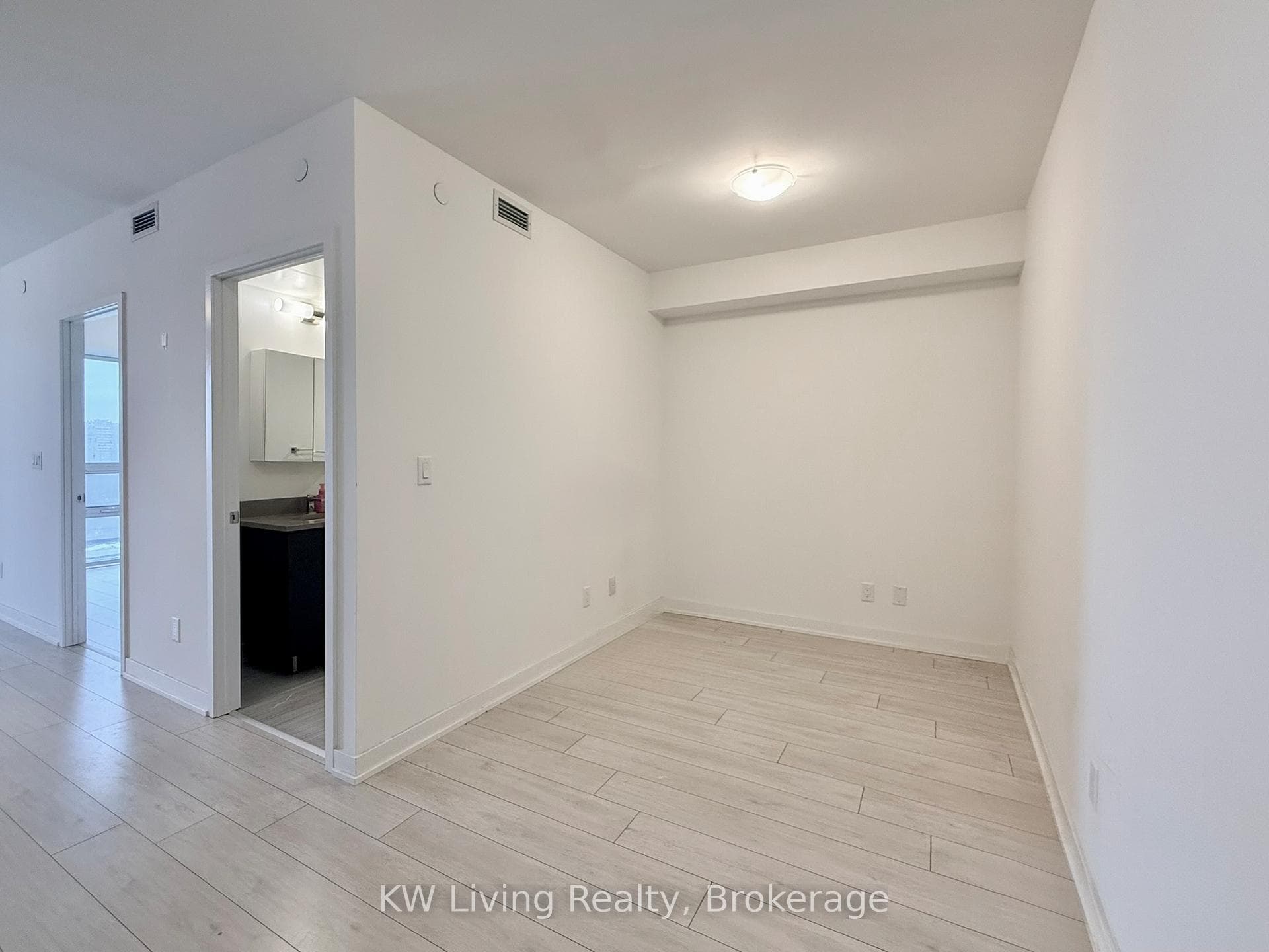 2031 Kennedy Road Unit 1120 photo 11