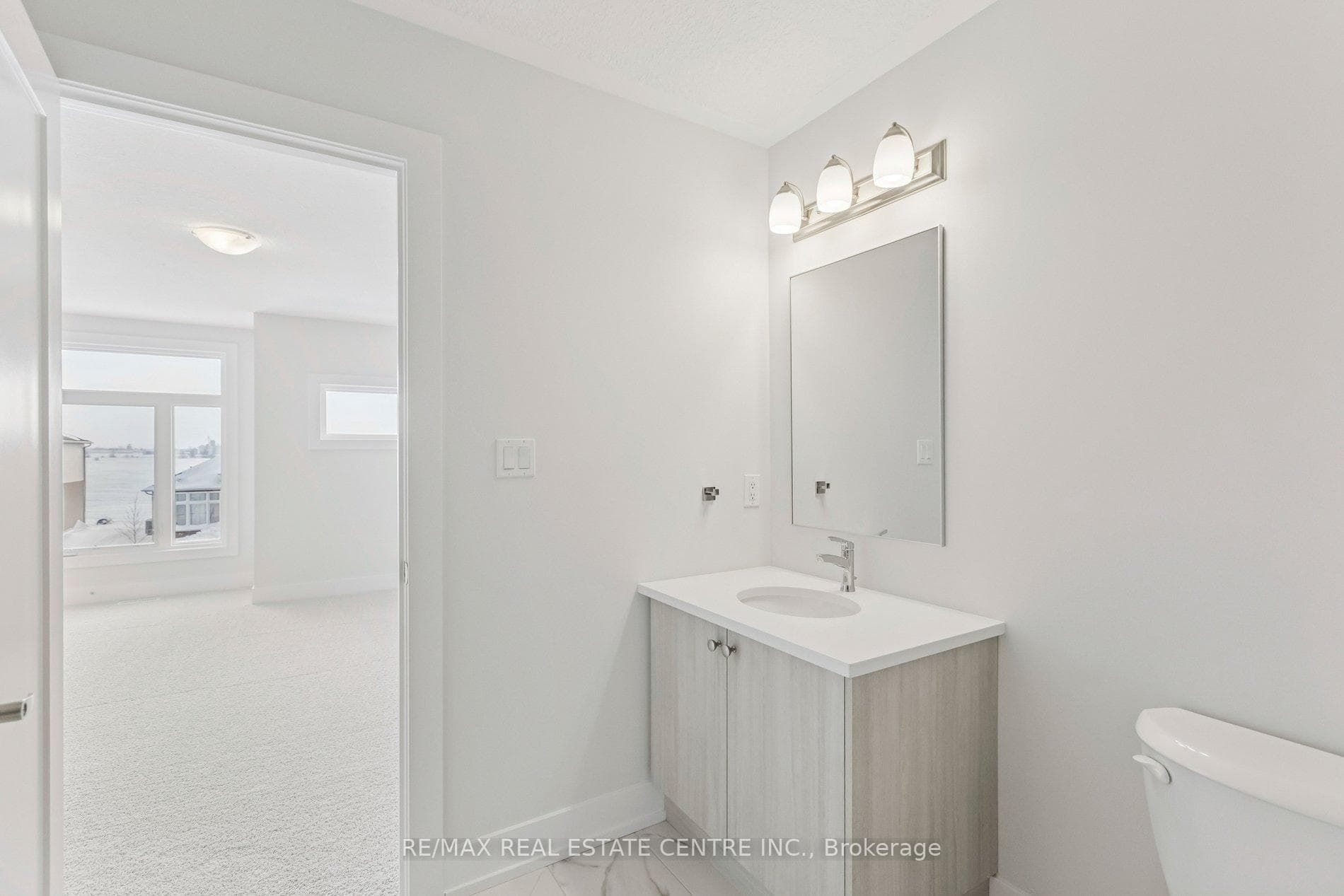 123 Maple Street photo 41