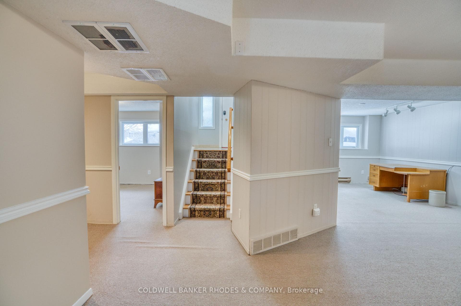1858 Sharel Drive photo 22