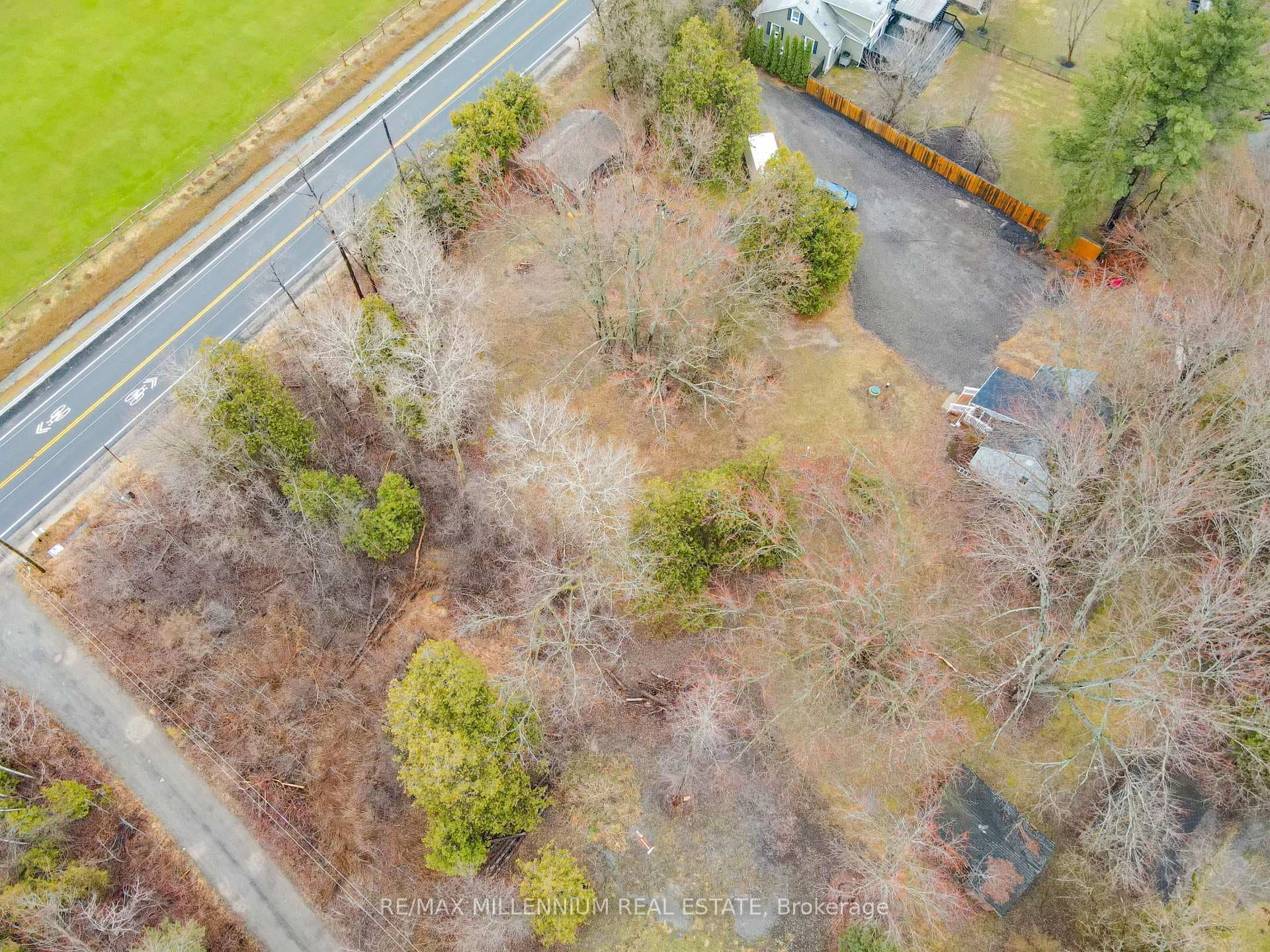 2424 Olde Base Line Road photo 20