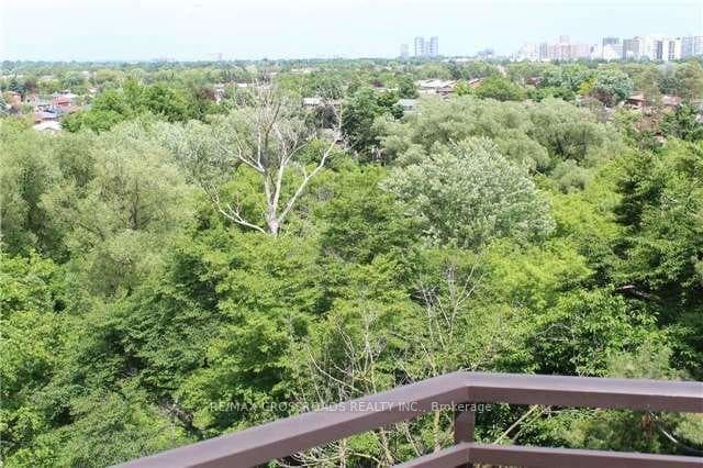 2 Maison Parc Court Unit 706 photo 19