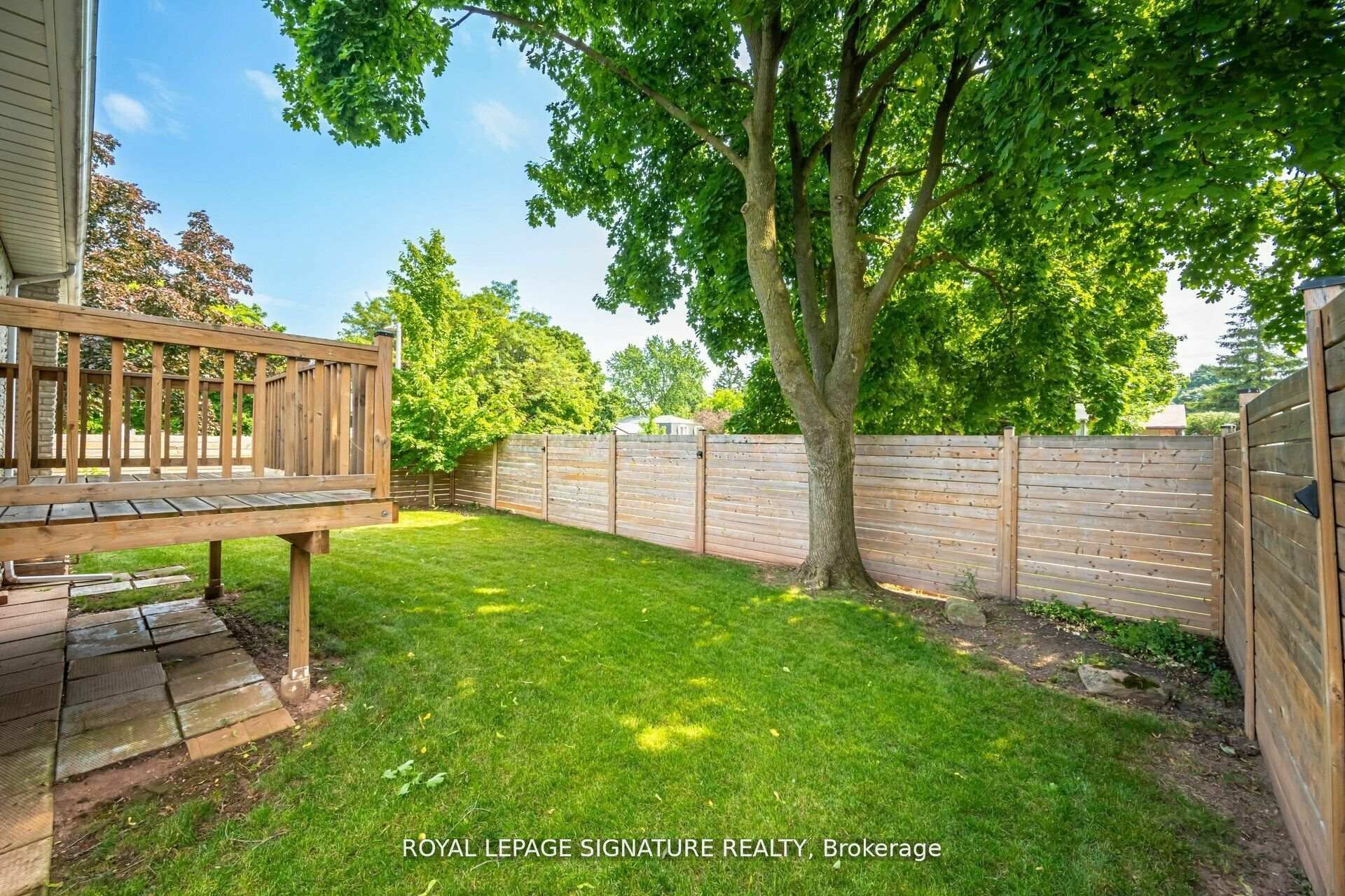2497 Wyatt Street photo 33