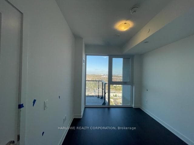 105 Oneida Crescent Unit 2406 photo 7