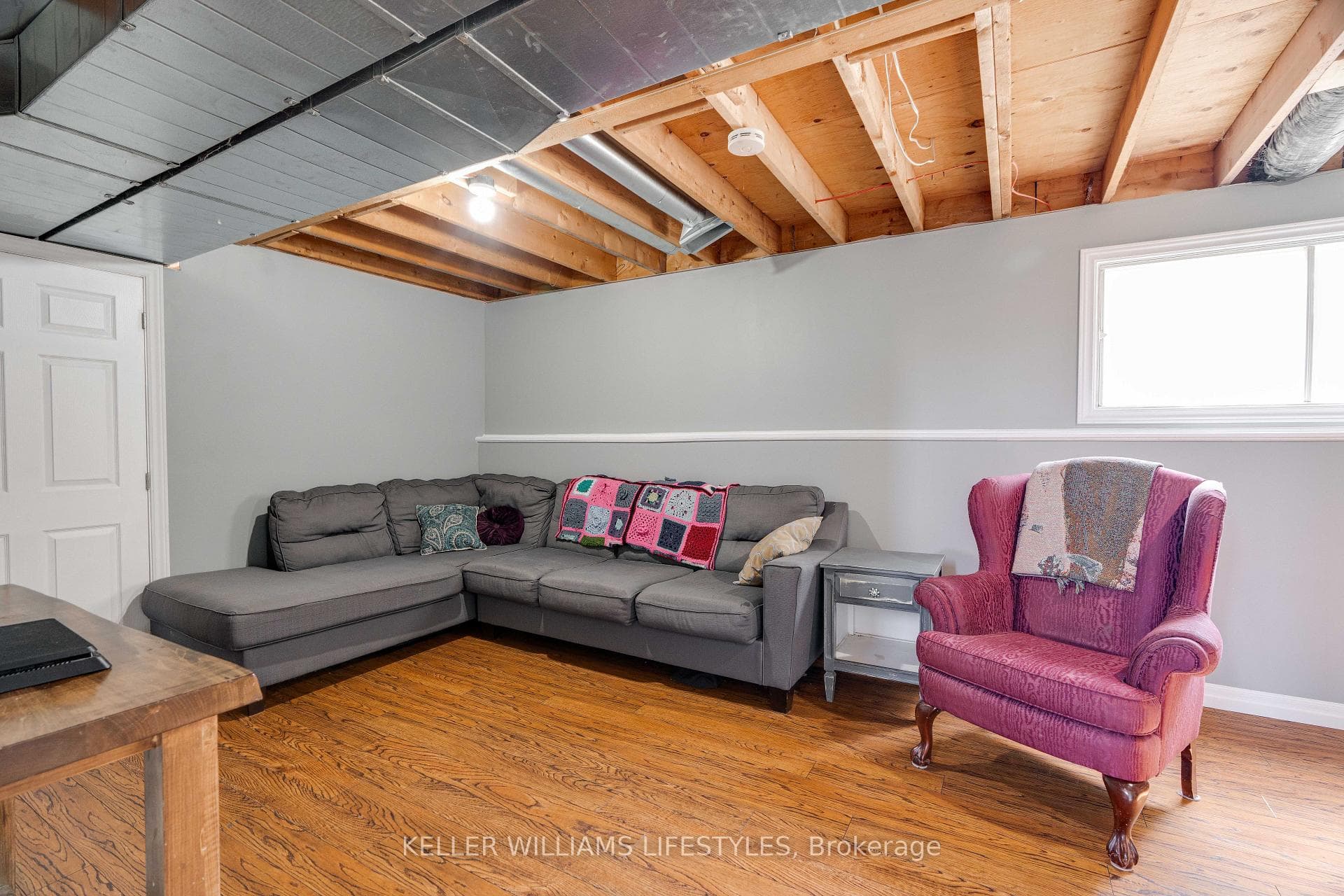 264 Mogg Street photo 28