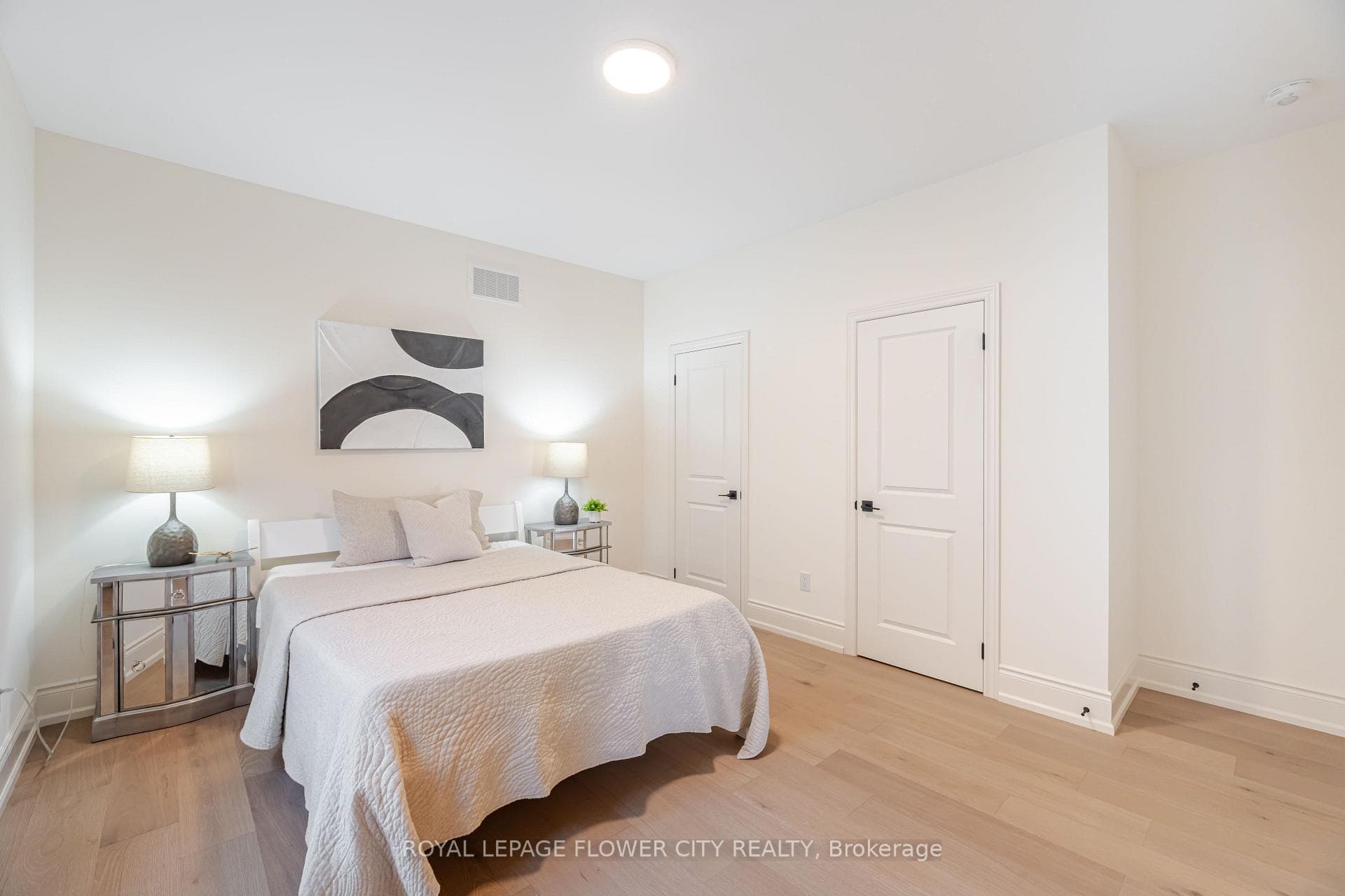 16 Smallwood Road photo 20