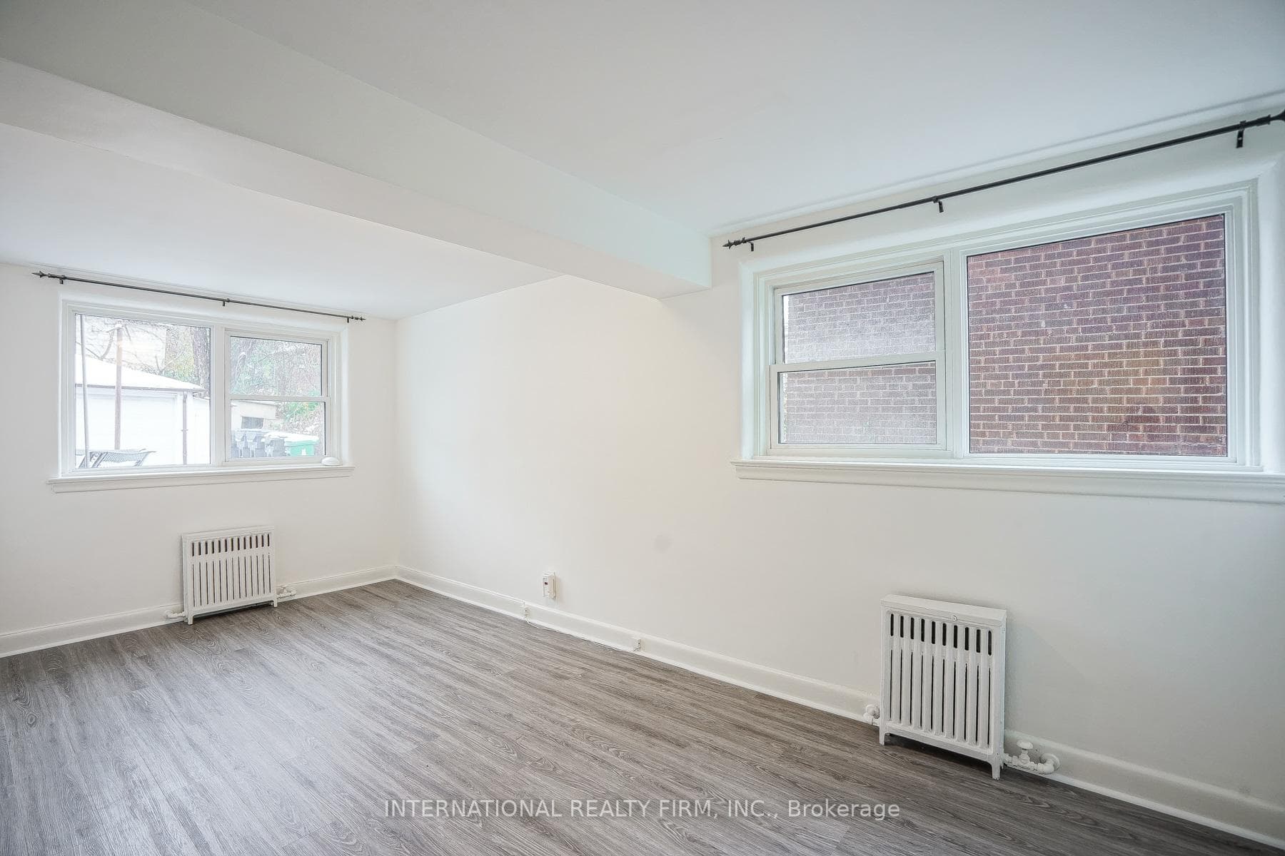 295 Indian Grove Unit 1 photo 12