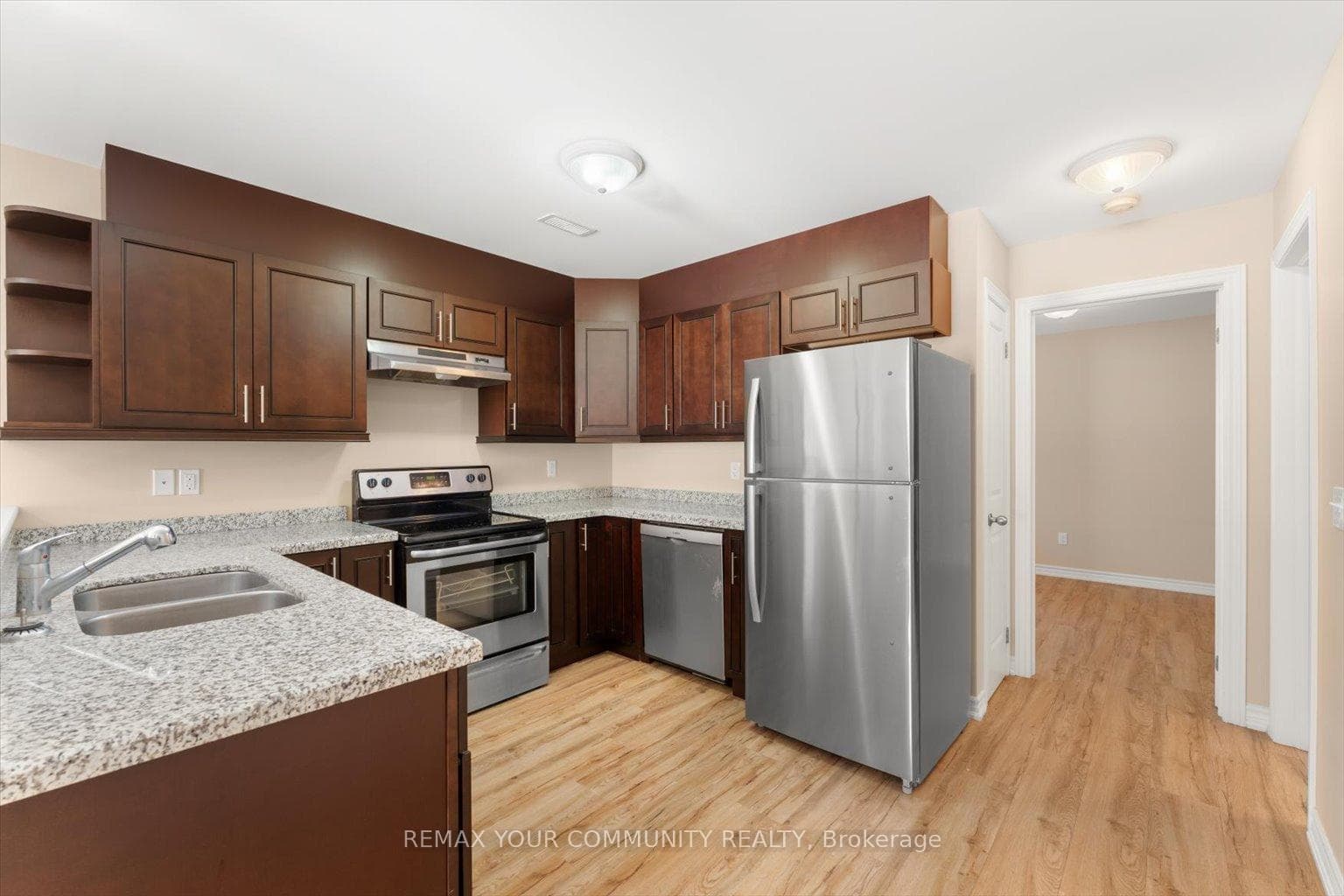 443 Timothy Kitchen + Dishwasher