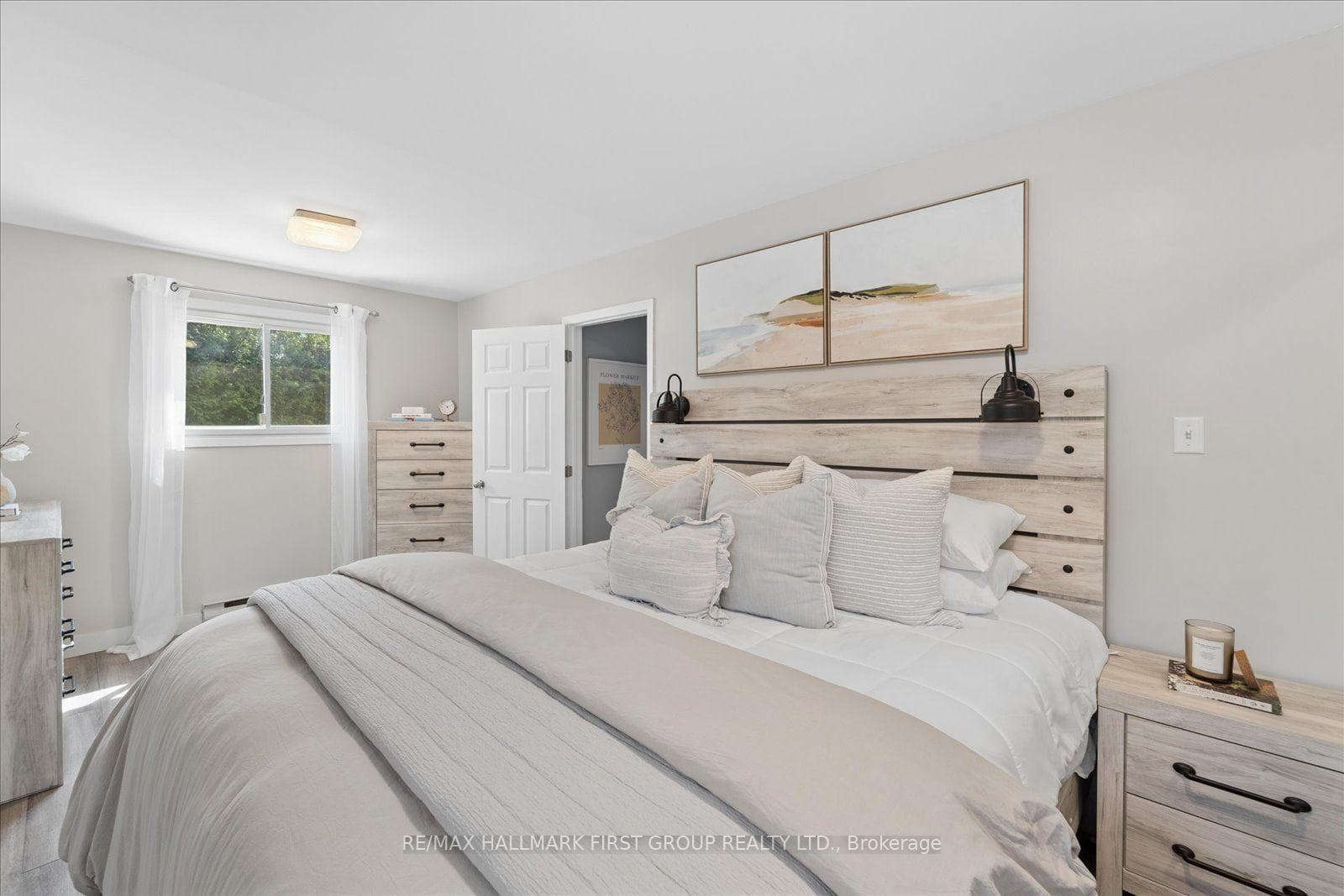 231 Mary Street photo 13
