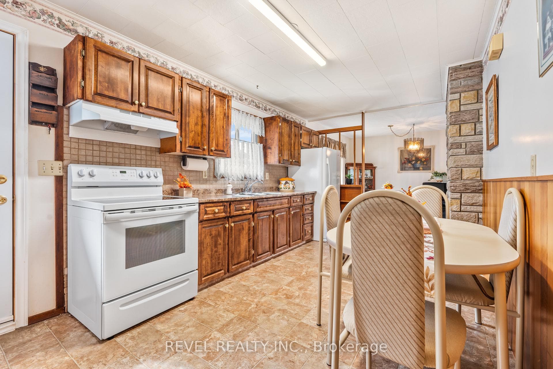 91 Byron Street photo 16