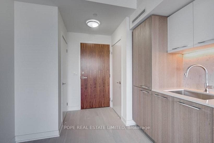 25 Baseball Place Unit 211 photo 2