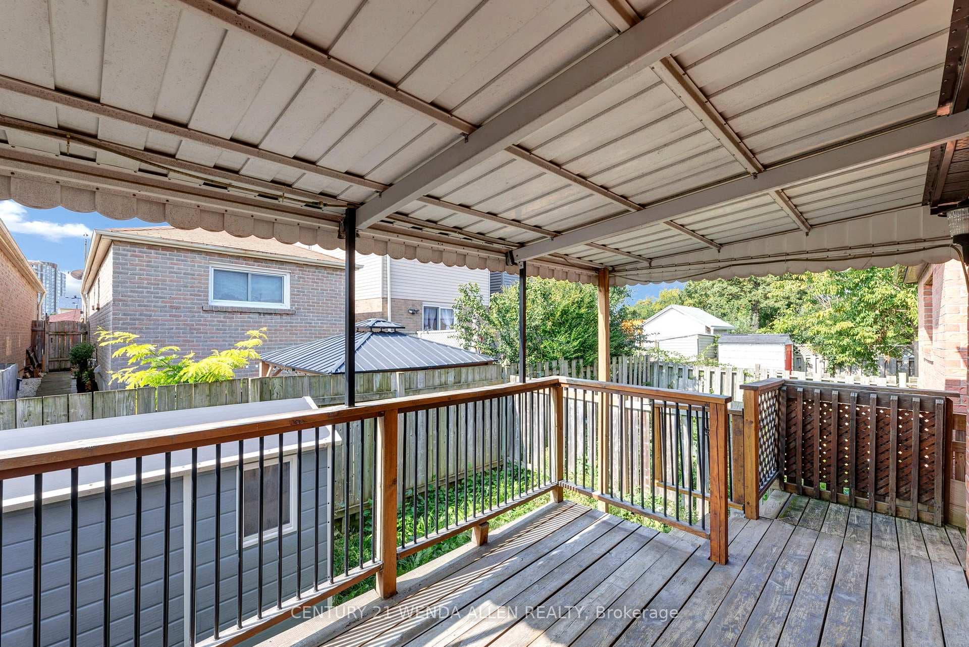 24 Lady Bower Crescent photo 19