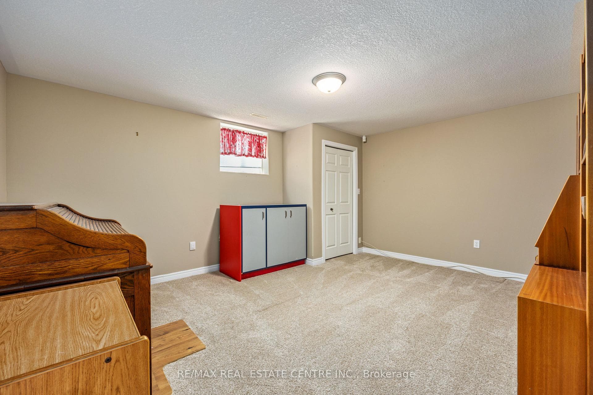 304 Parkside Drive photo 24