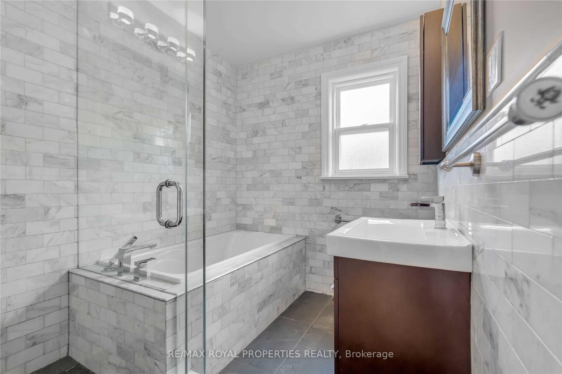 49 Mcgregor Road Unit Main photo 24