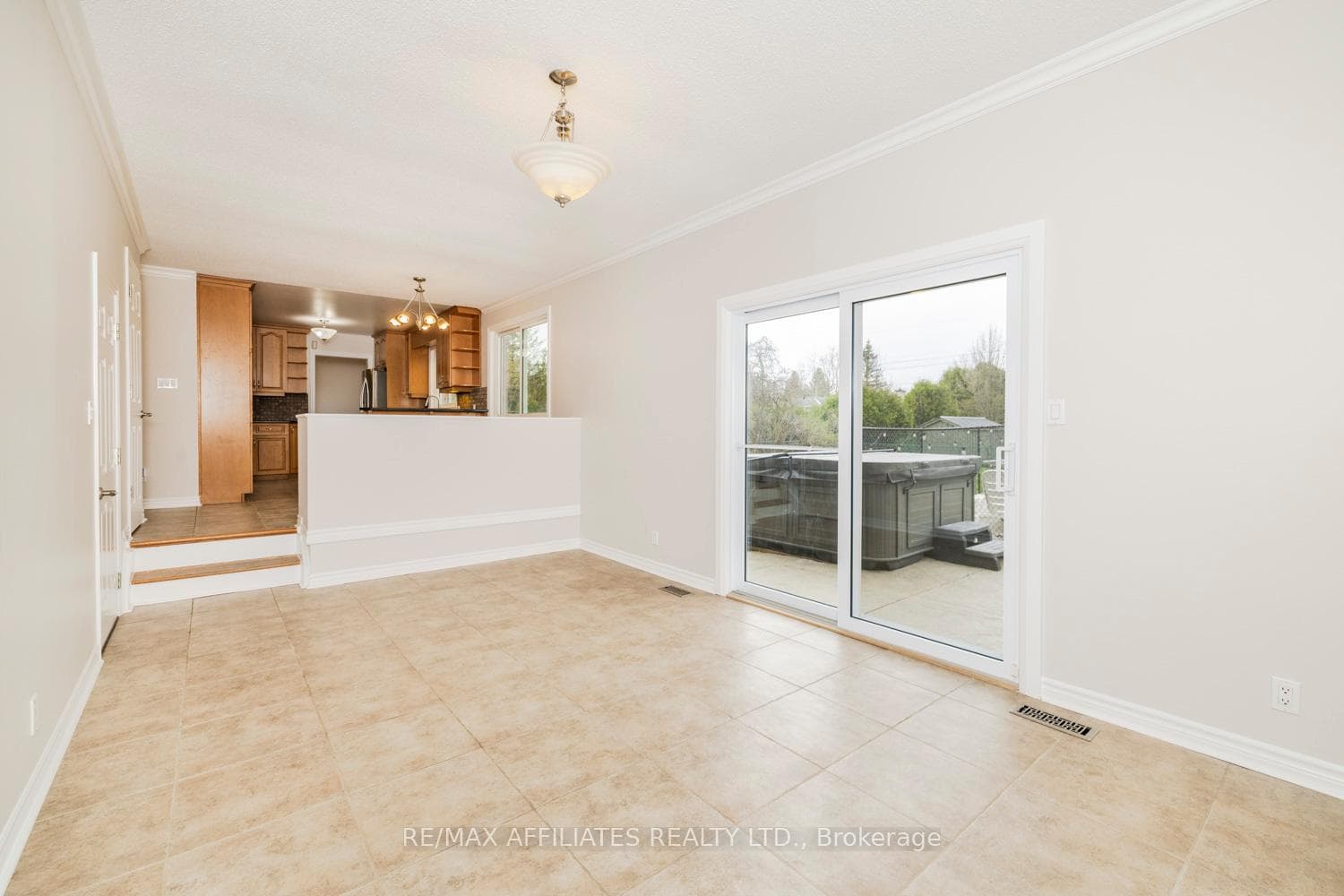 5582 Van Vliet Road photo 18