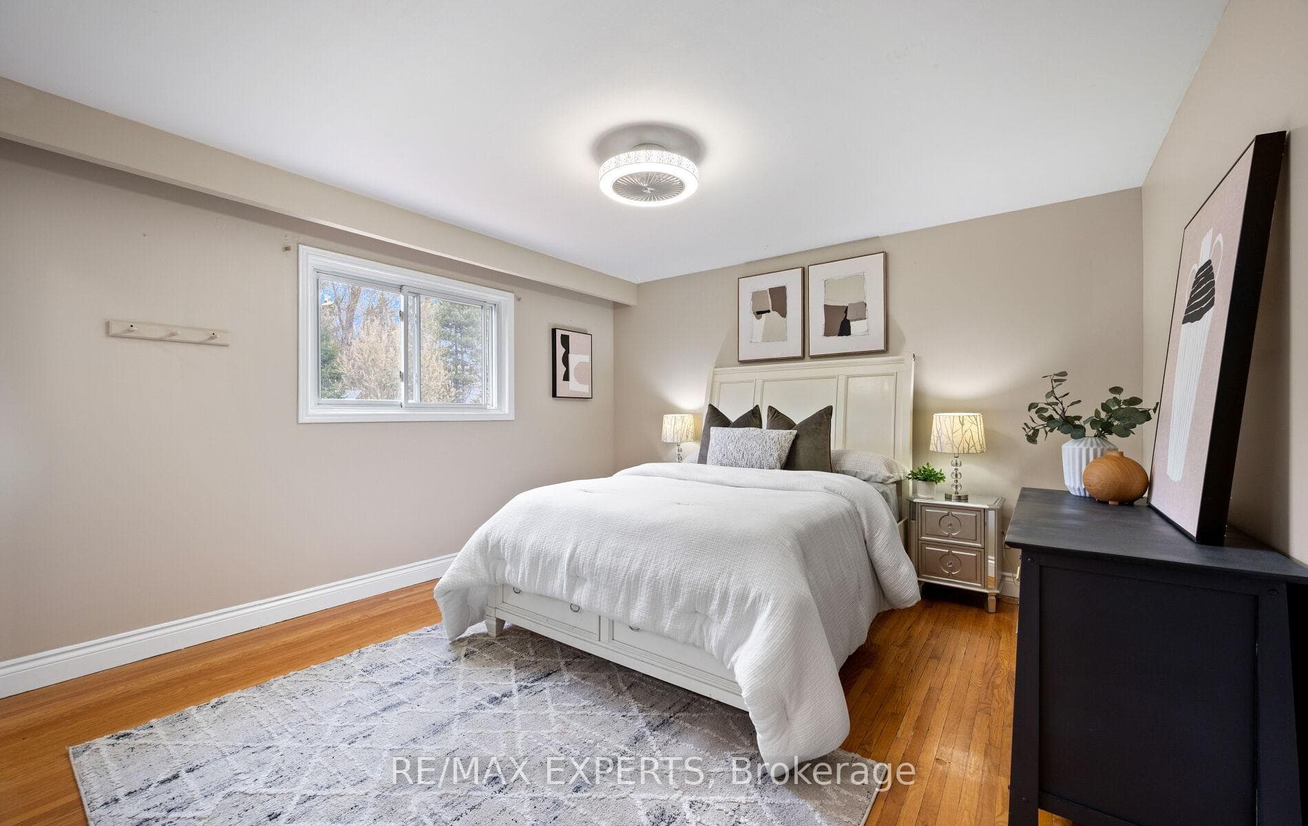 12 Simon Drive photo 19