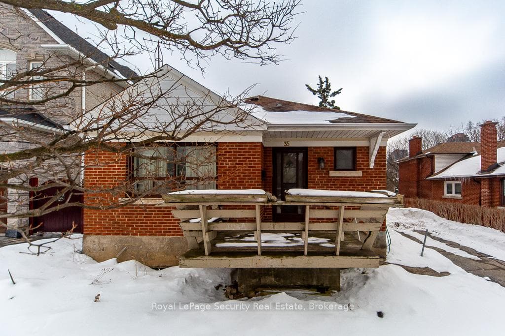 35 Celt Avenue photo 3