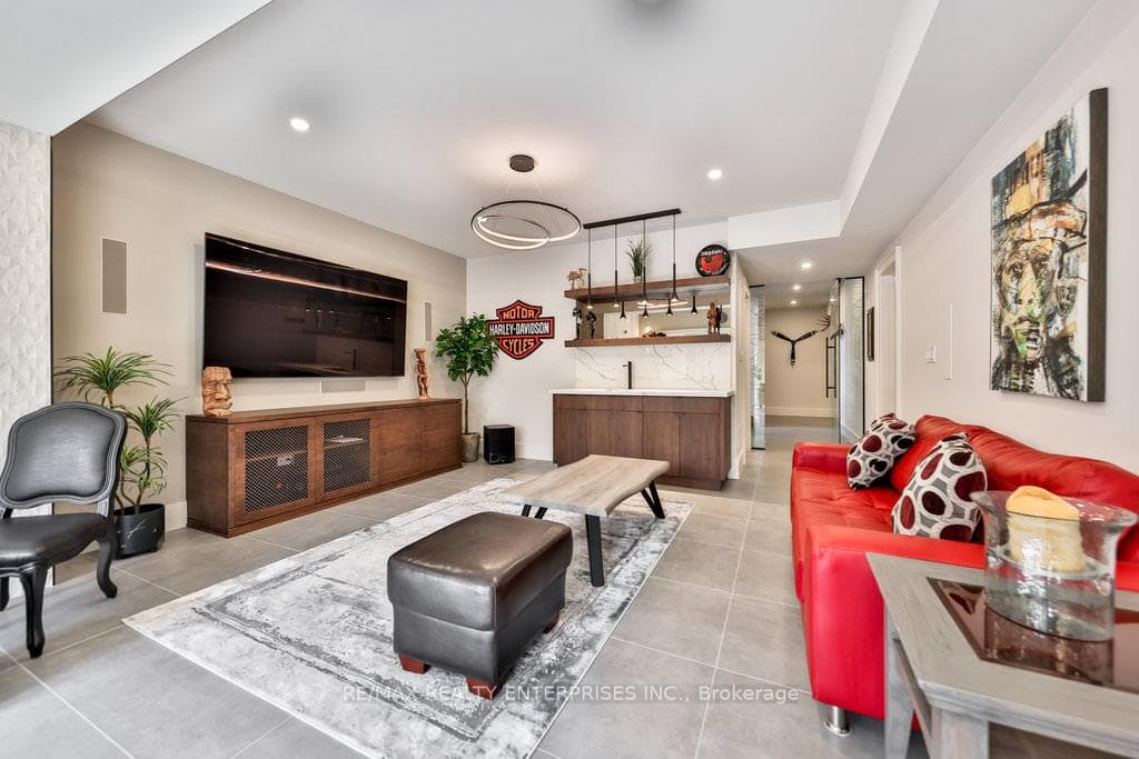 1372 Kenmuir Avenue photo 27