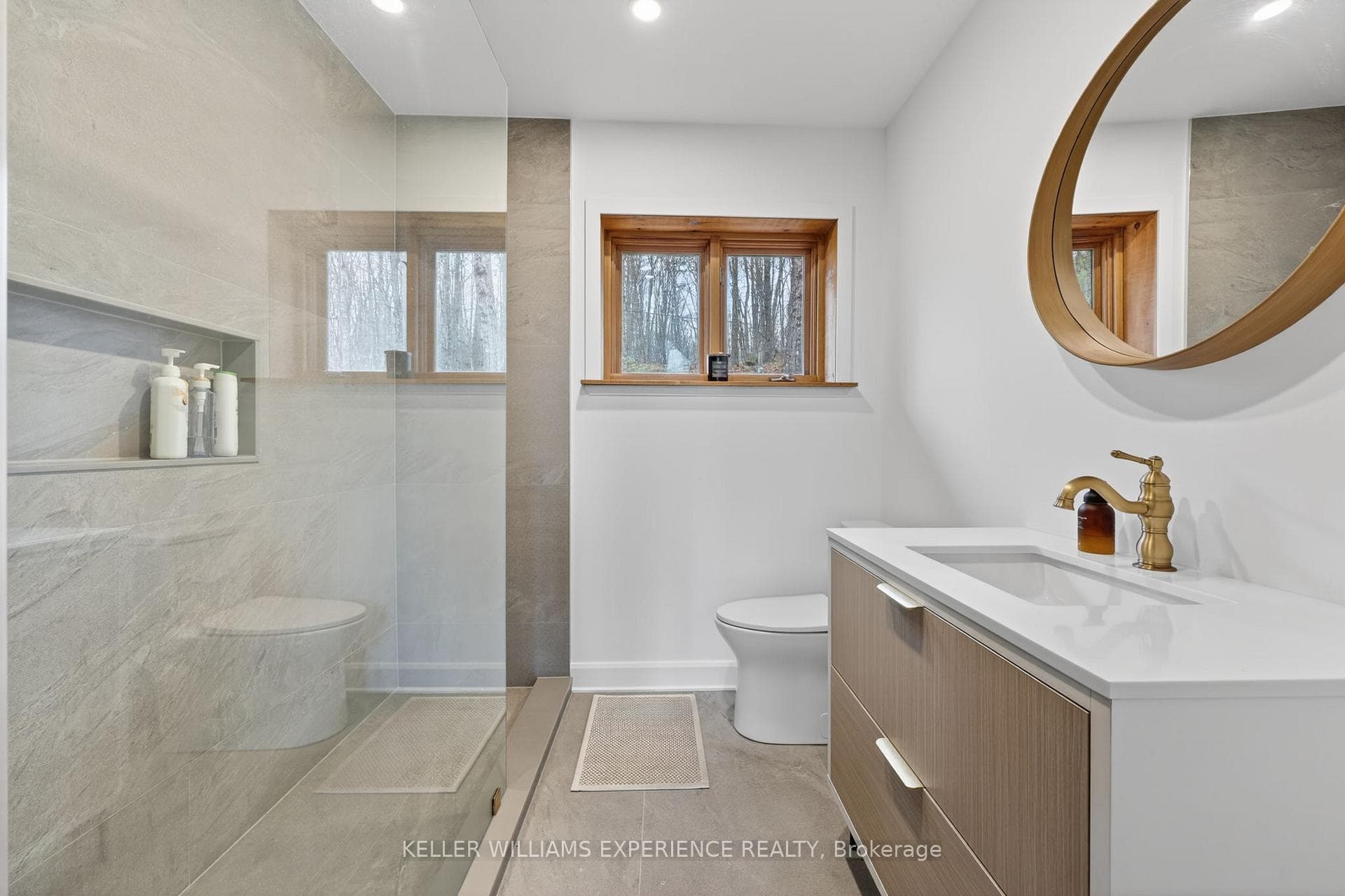 1115 Sherwood Forest Road photo 11