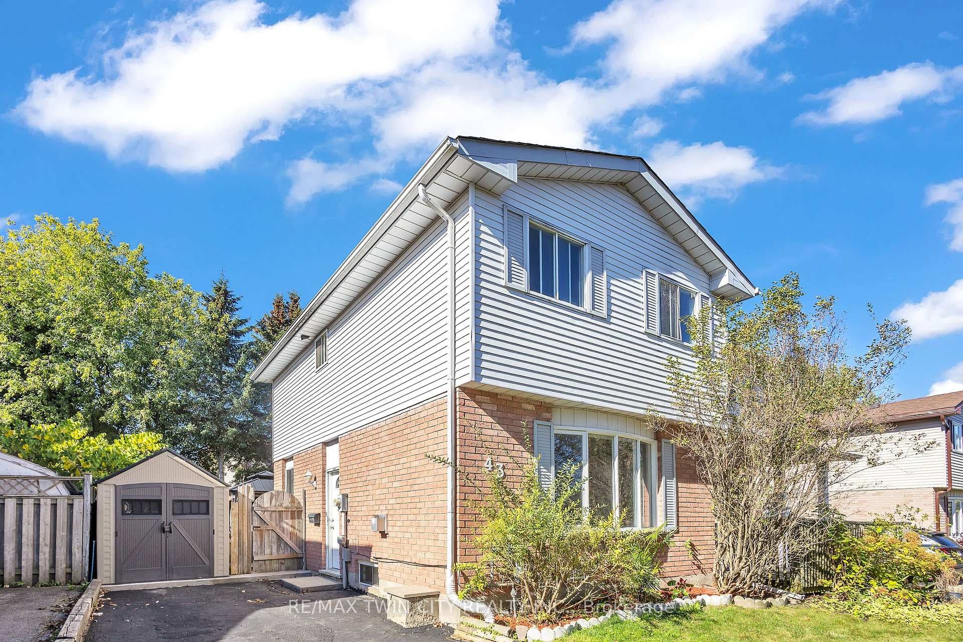 43 Connelly Drive photo 1