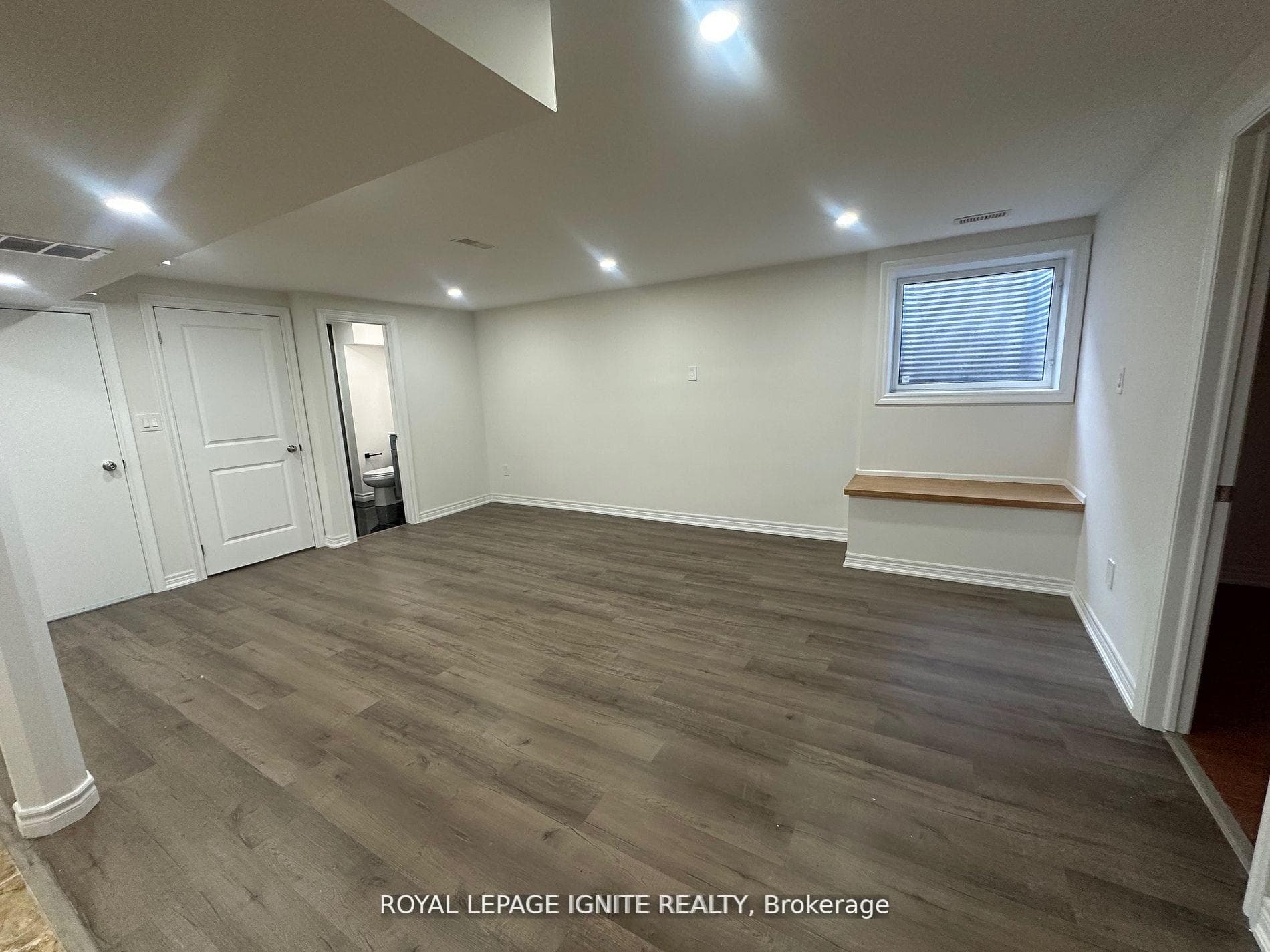 3577 Gallager Drive Unit Bsmt photo 25